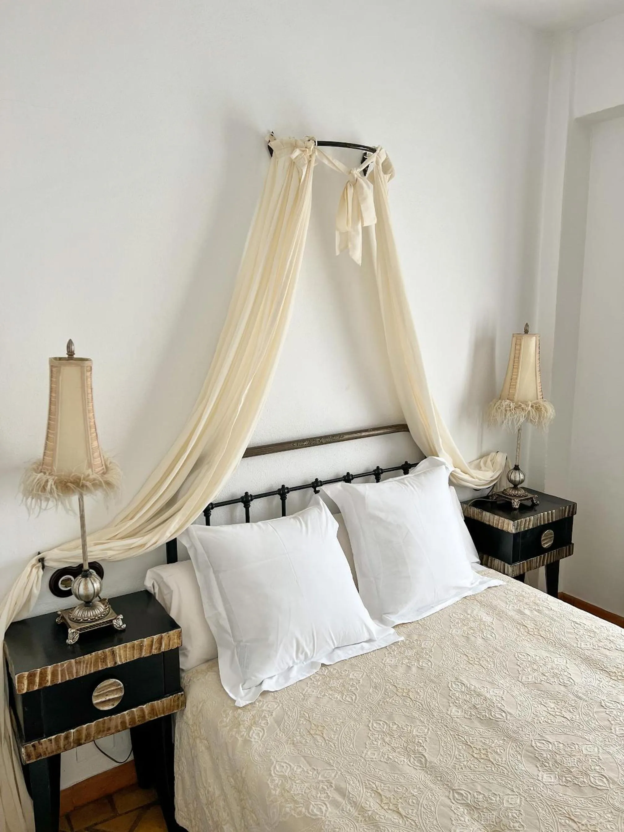 Bed in Hostal Servilia