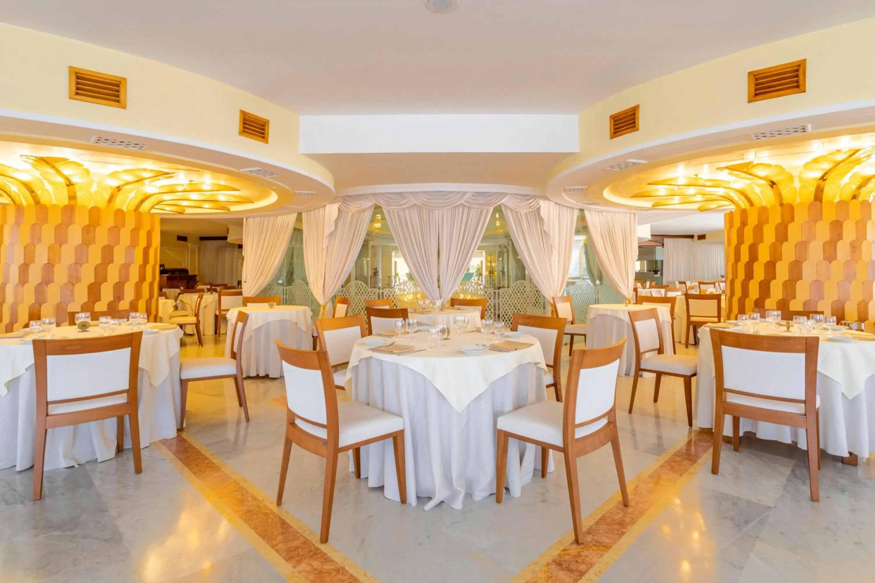 Grand Hotel La Pace - All Inclusive