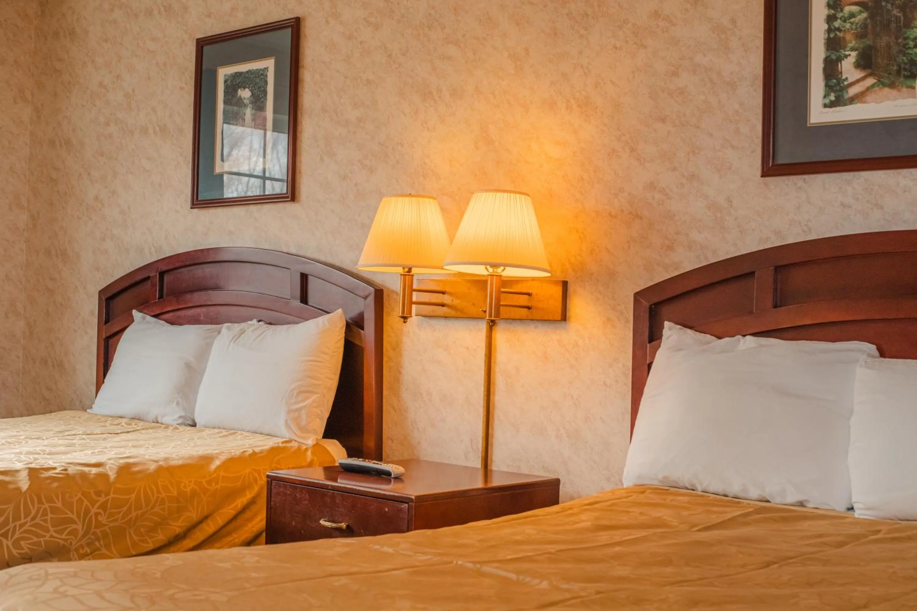 Bed in Colfax Inn By Marifah