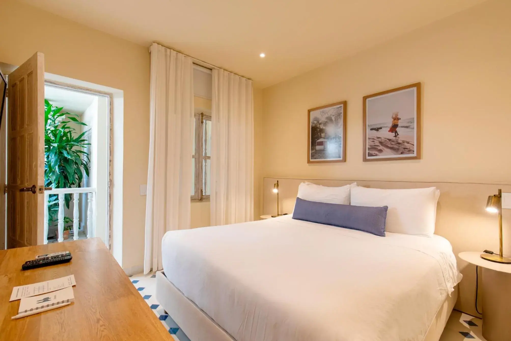 Standard Queen Room in B Haus Hotel Boutique Standard Queen Room in B Haus Hotel Boutique