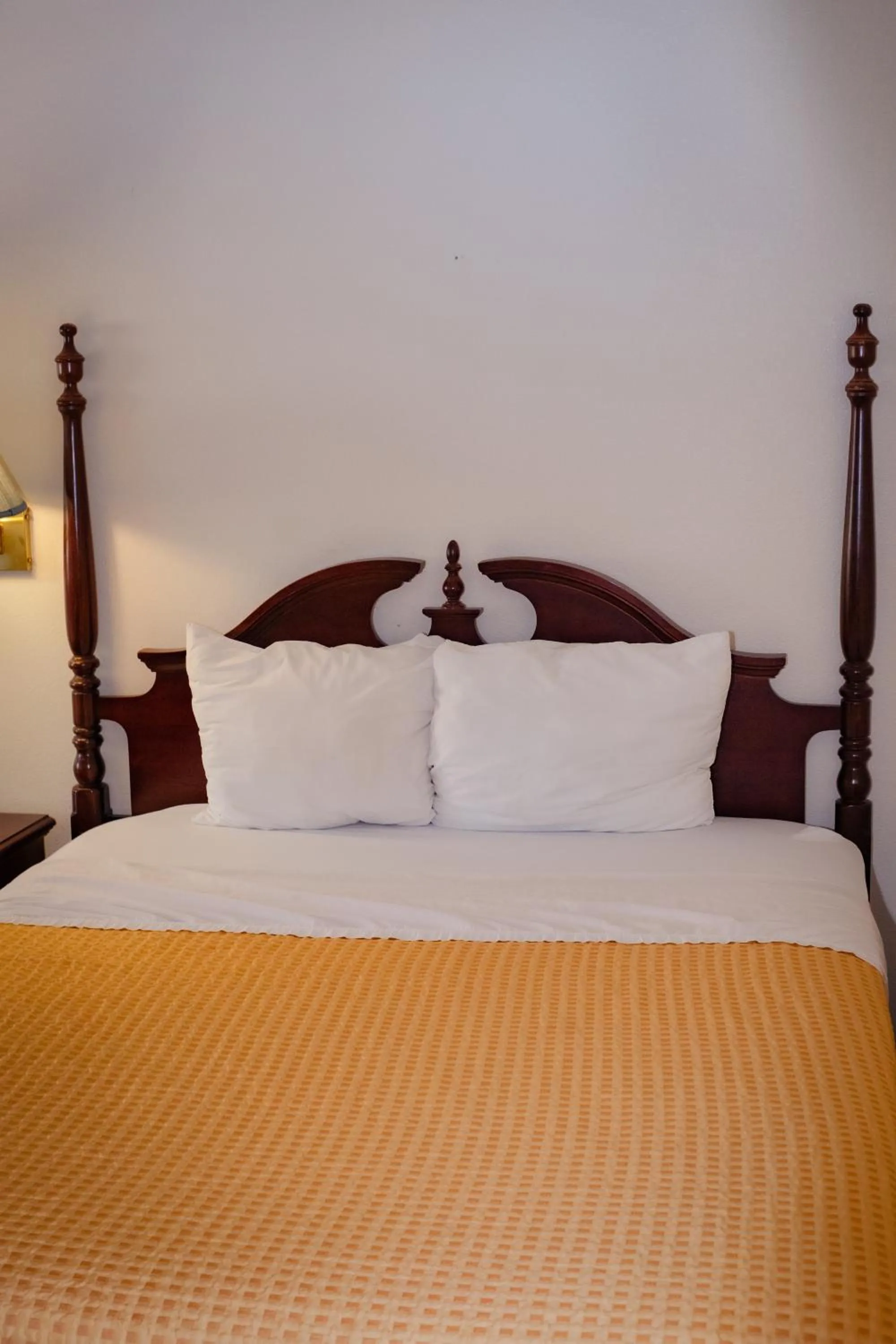 Bed in Cozy House Inn by Marifah