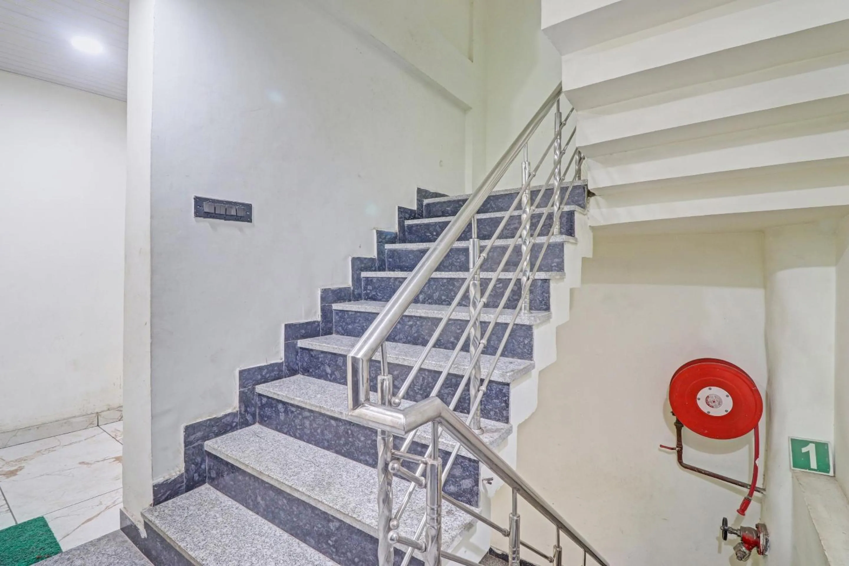 Lobby or reception in Hotel O Bhavya Residency