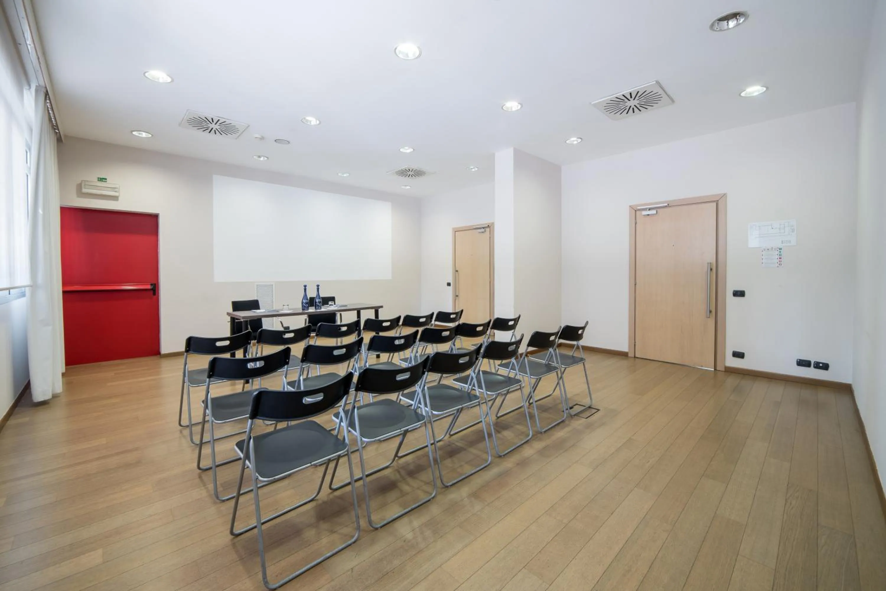 Meeting/conference room in Idea Hotel Torino Mirafiori