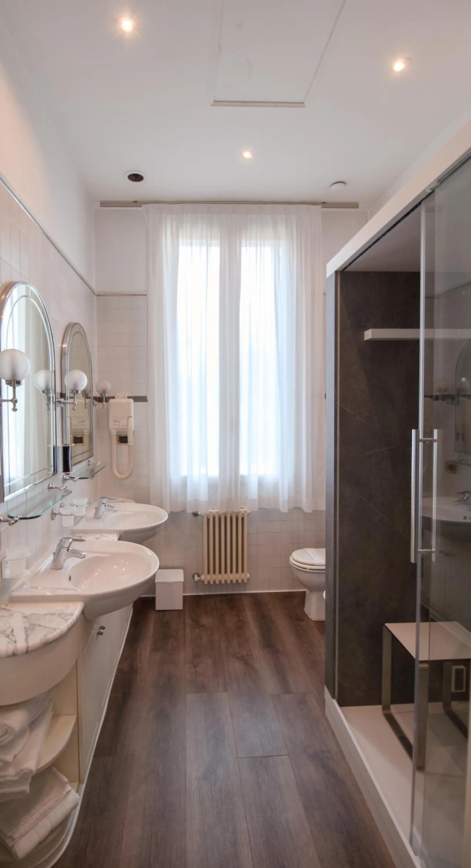 Bathroom in Hotel Villa Stucky