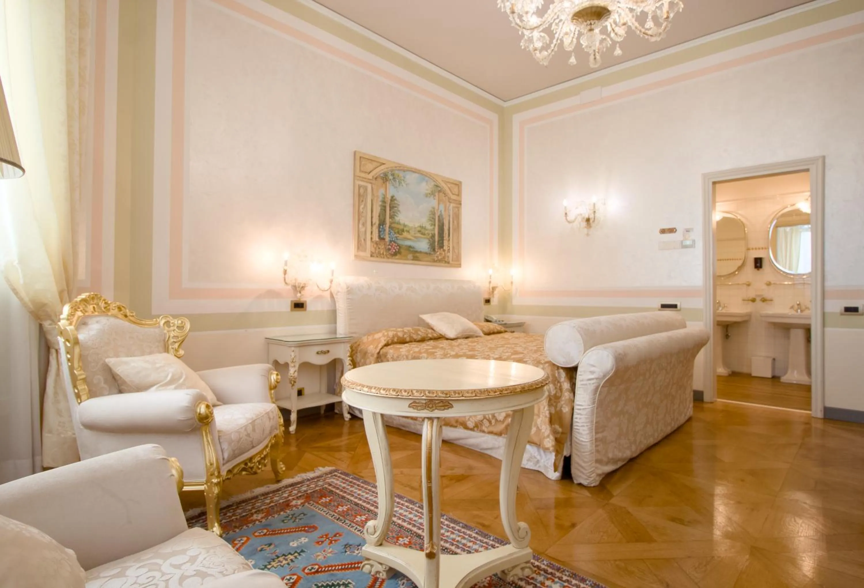 Photo of the whole room, Bed in Hotel Villa Stucky