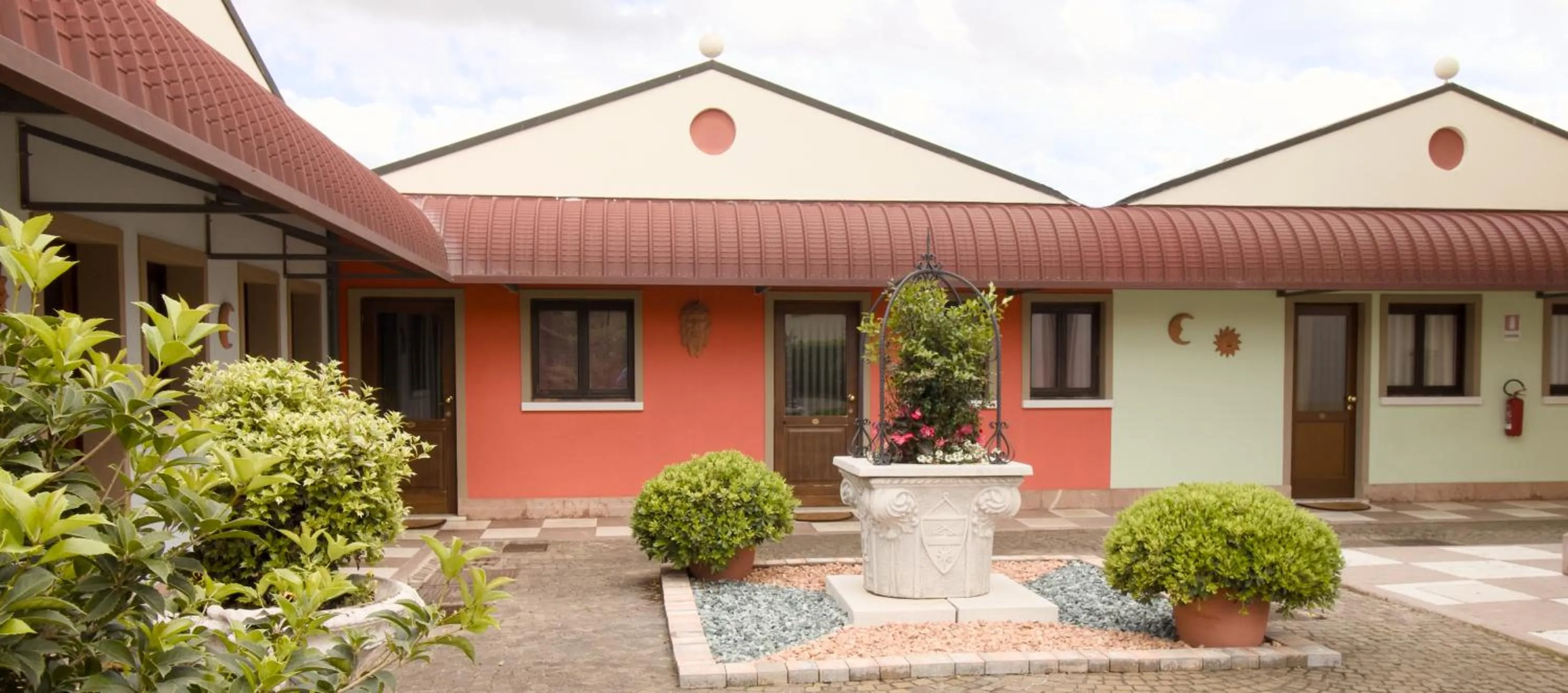 Property building in Hotel Villa Stucky