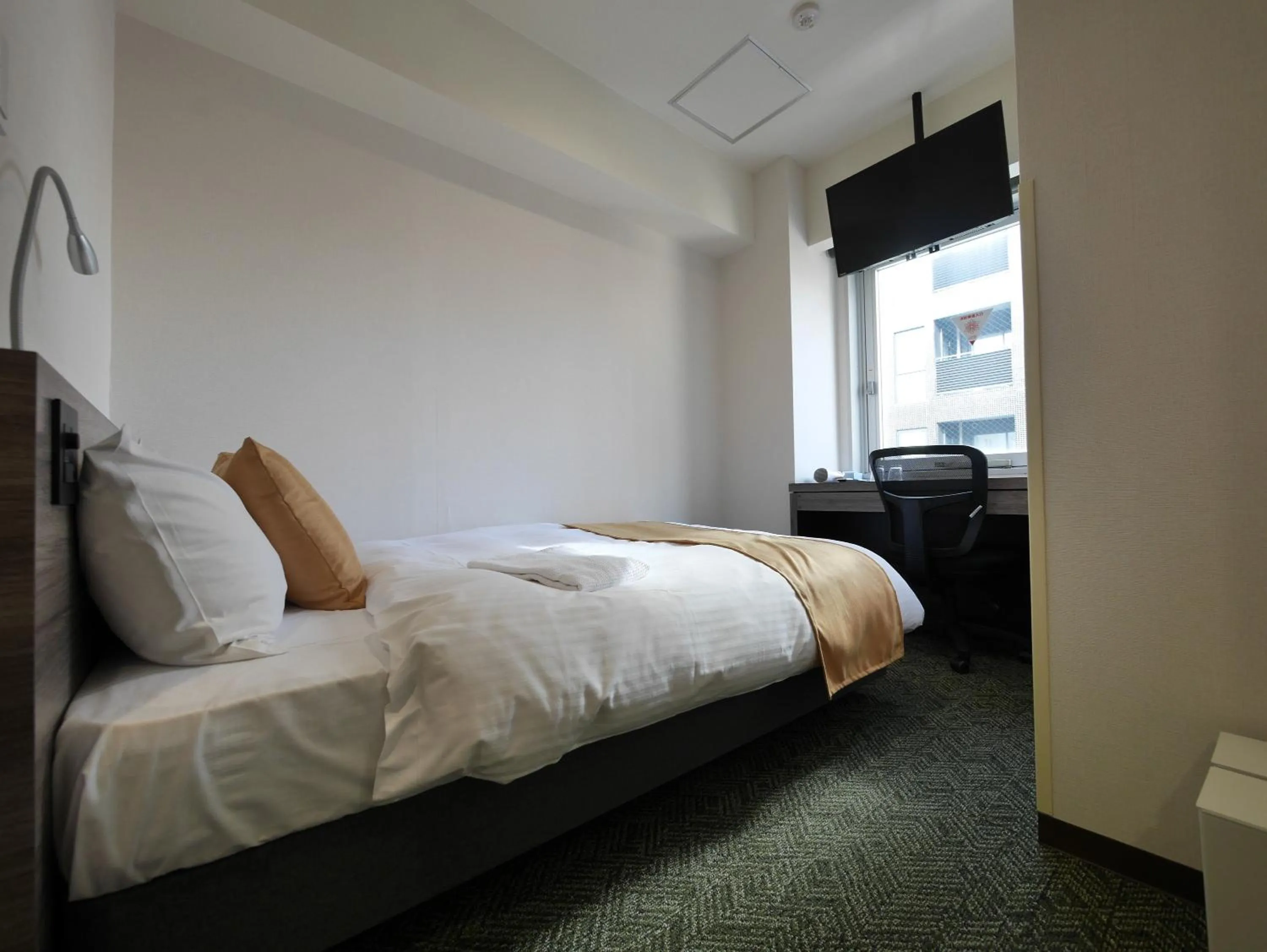 Photo of the whole room, Bed in Hotel Comfybed Ginza