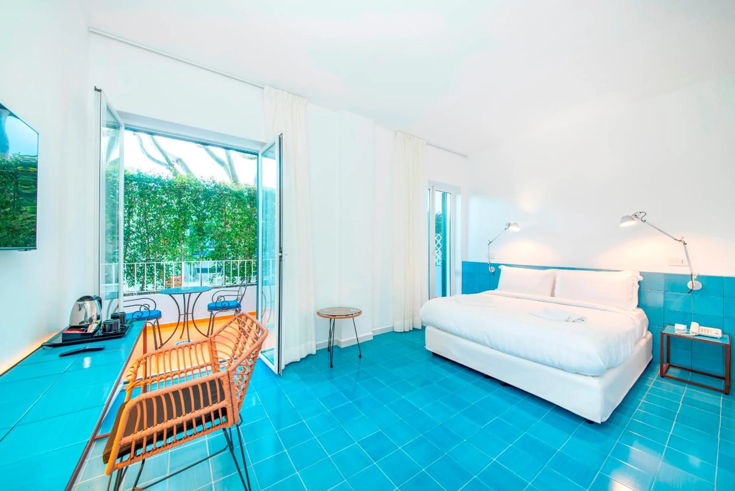 Bed in Hotel Villa Durrueli Resort & Spa