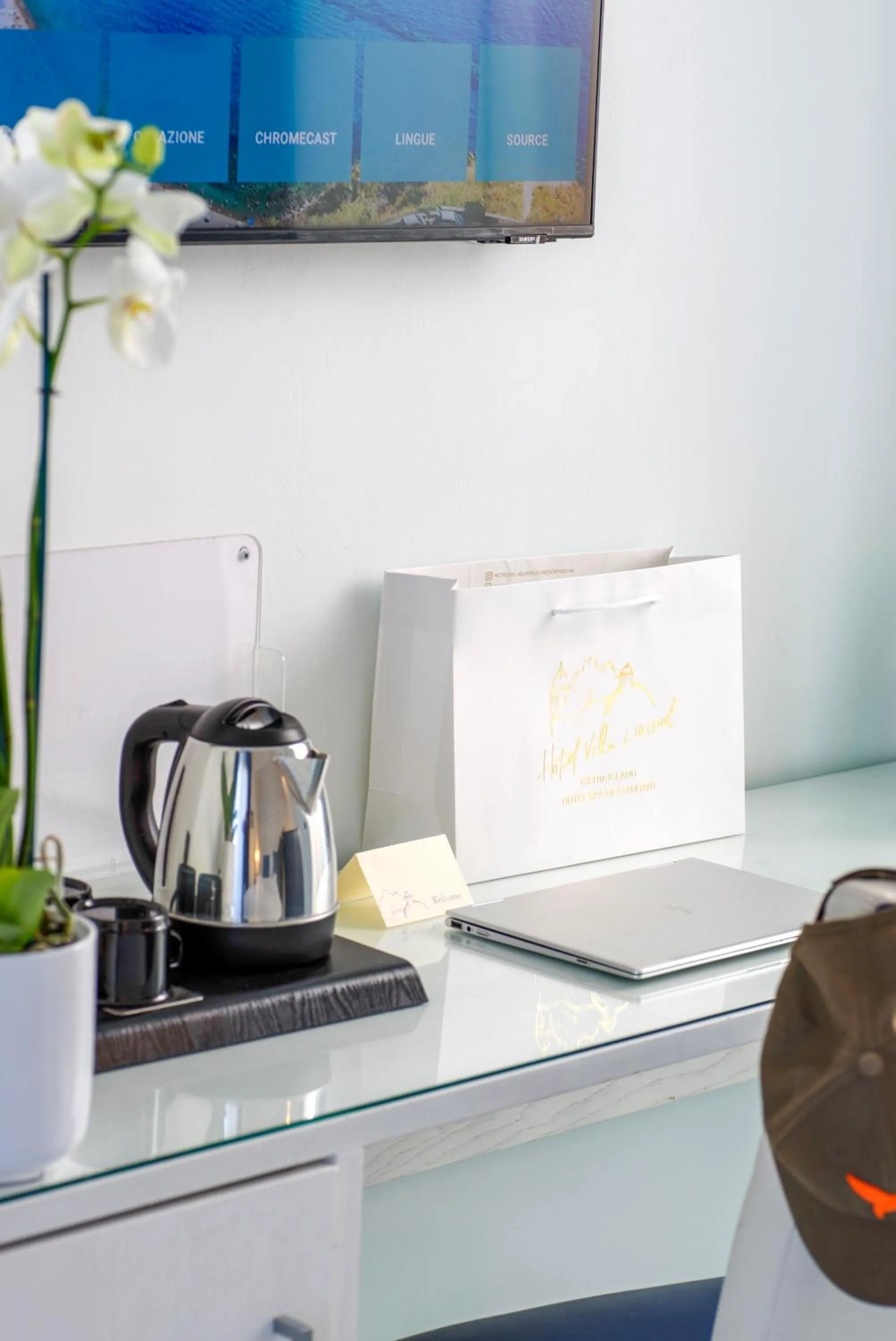 TV and multimedia in Hotel Villa Durrueli Resort & Spa