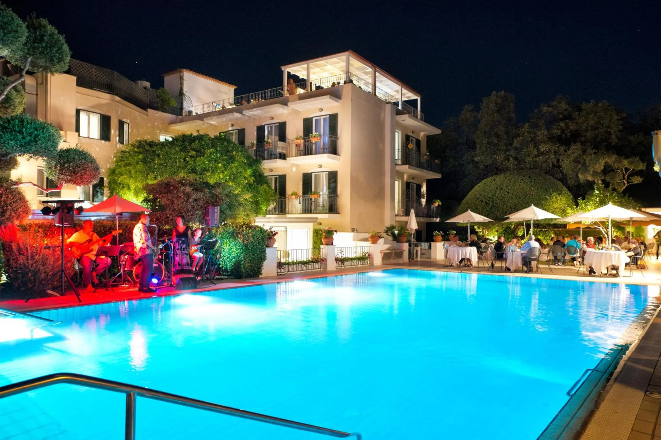 Restaurant/places to eat in Hotel Villa Durrueli Resort & Spa