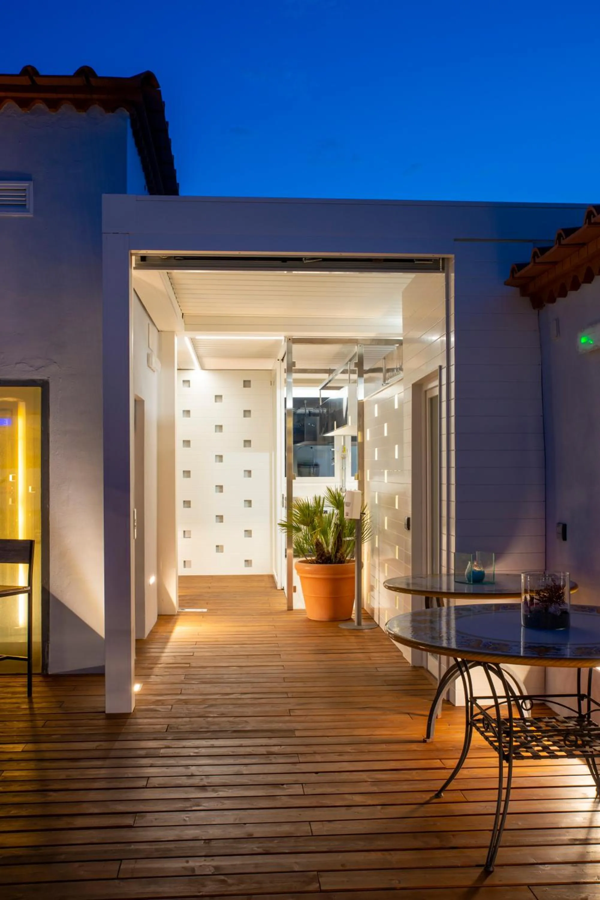 Restaurant/places to eat in Hotel Villa Durrueli Resort & Spa