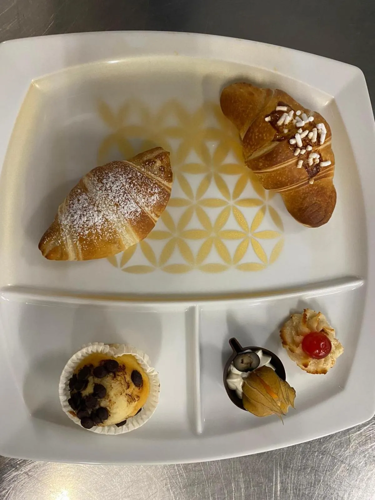 Restaurant/places to eat in Hotel Villa Durrueli Resort & Spa