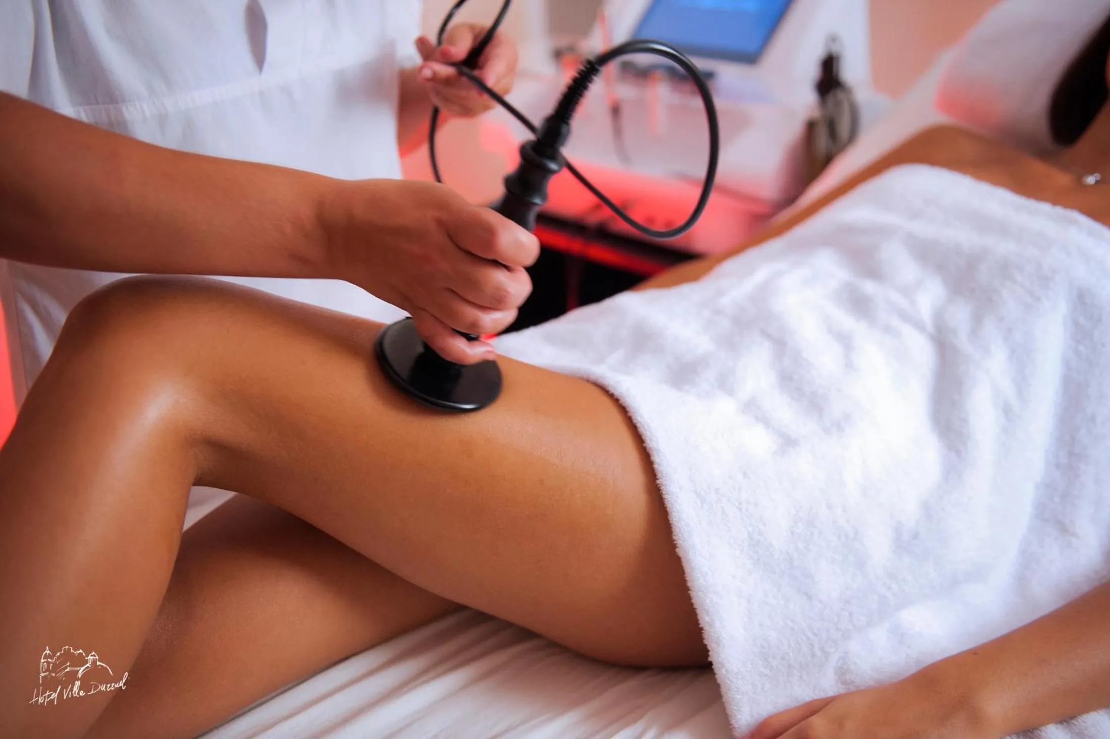 Massage in Hotel Villa Durrueli Resort & Spa