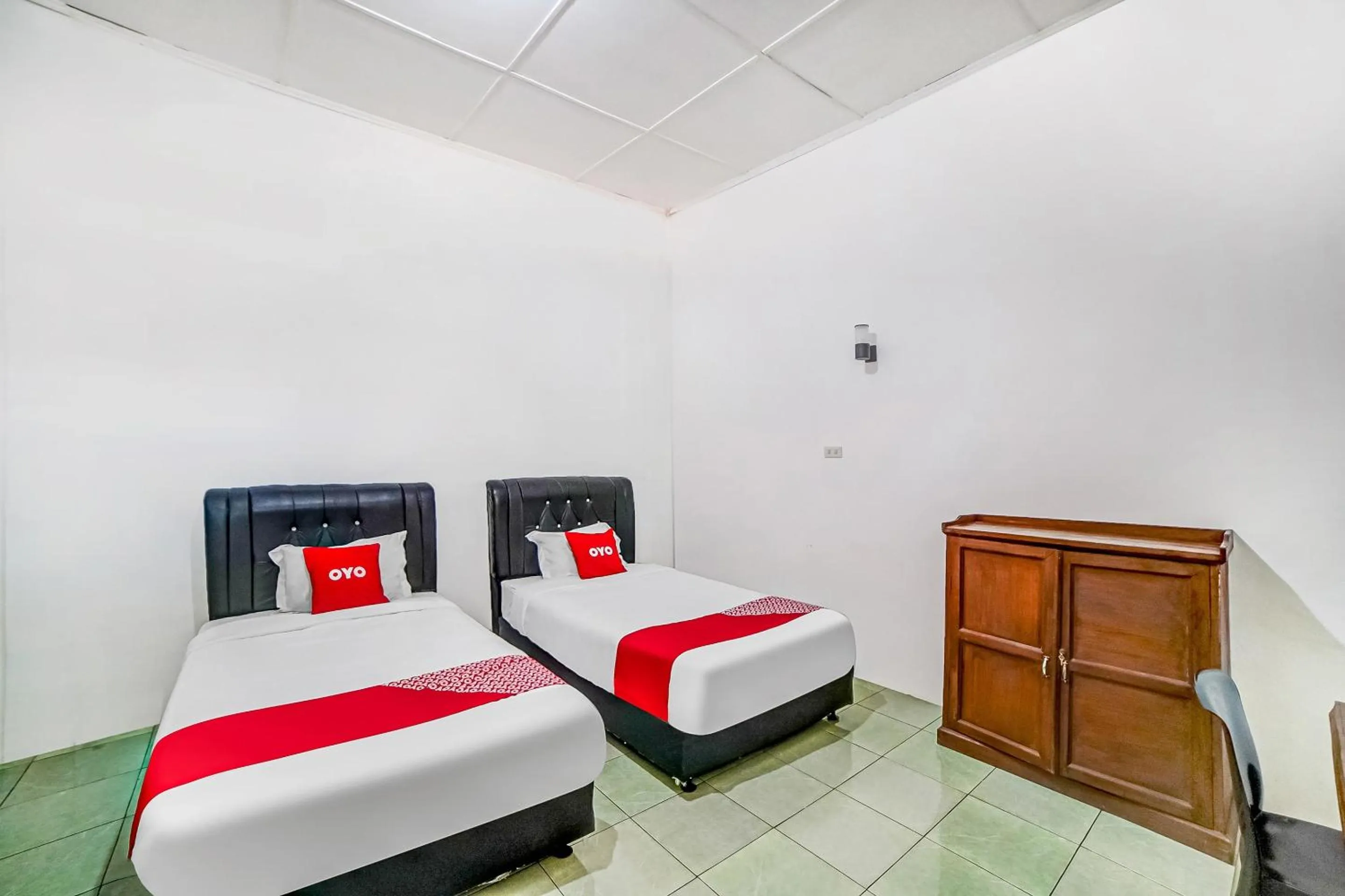 Bedroom, Bed in Hotel O Anugrah