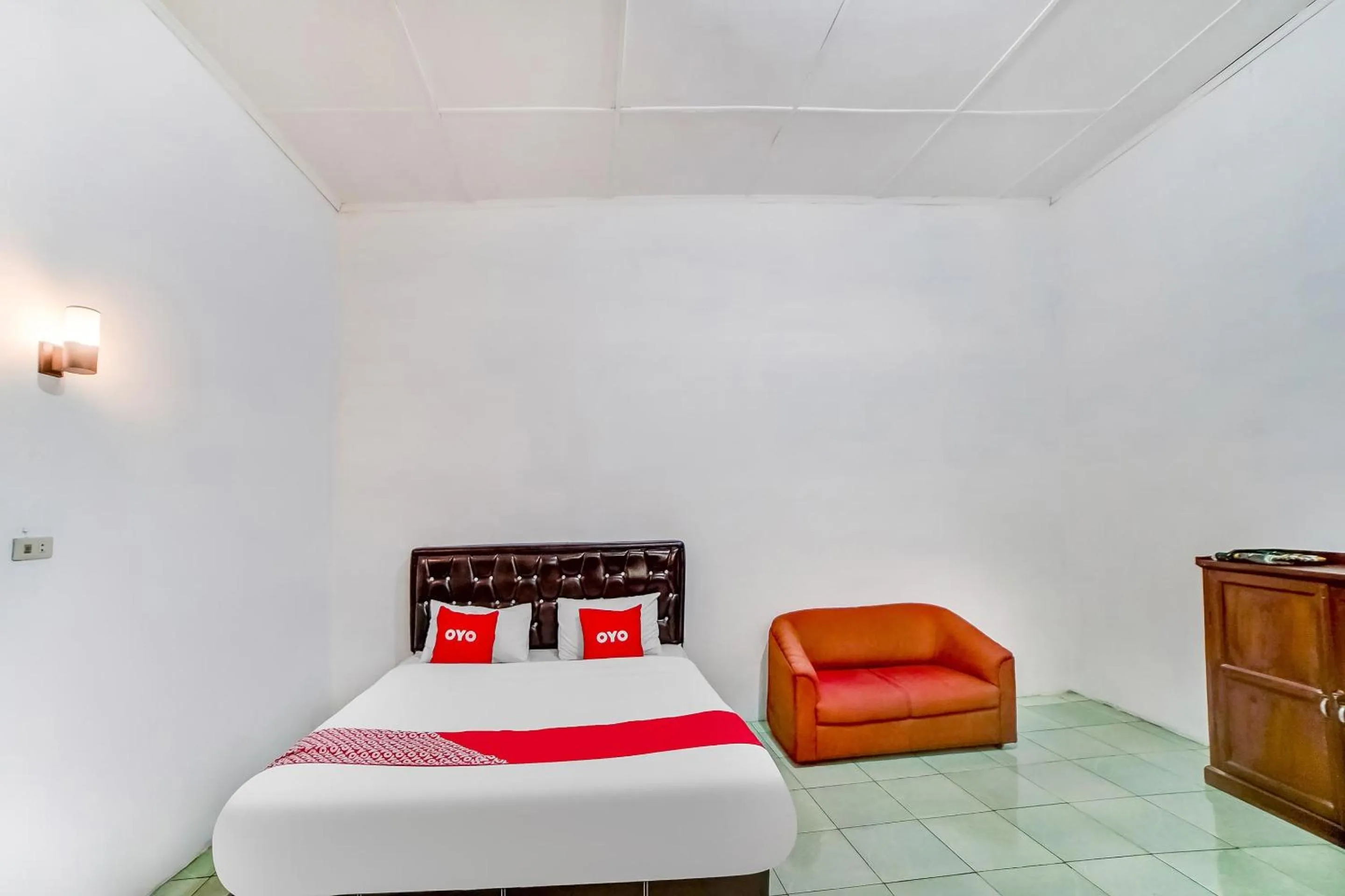 Bedroom, Bed in Hotel O Anugrah