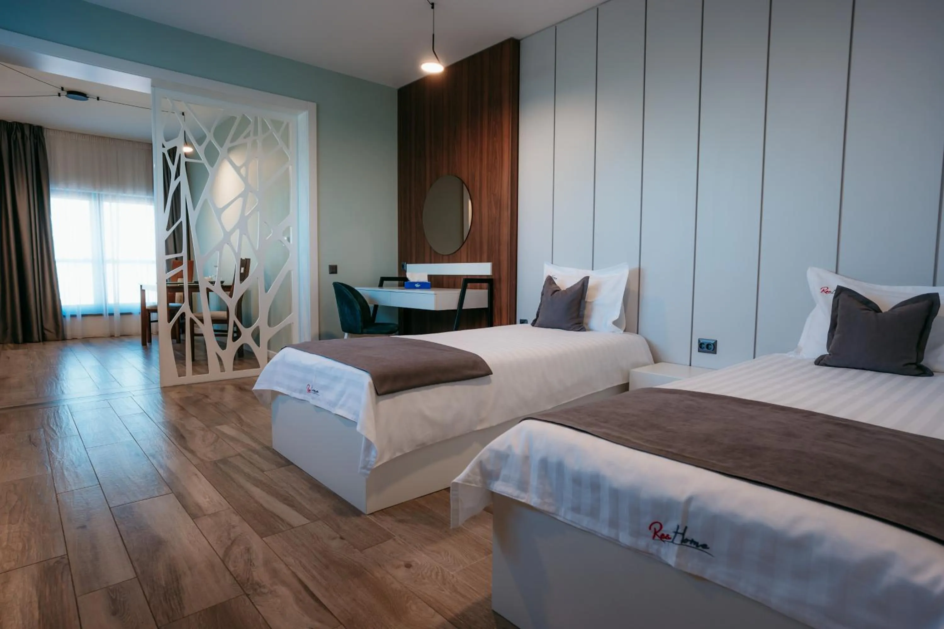 Balcony/Terrace, Bed in ResHome Apartments&Rooms