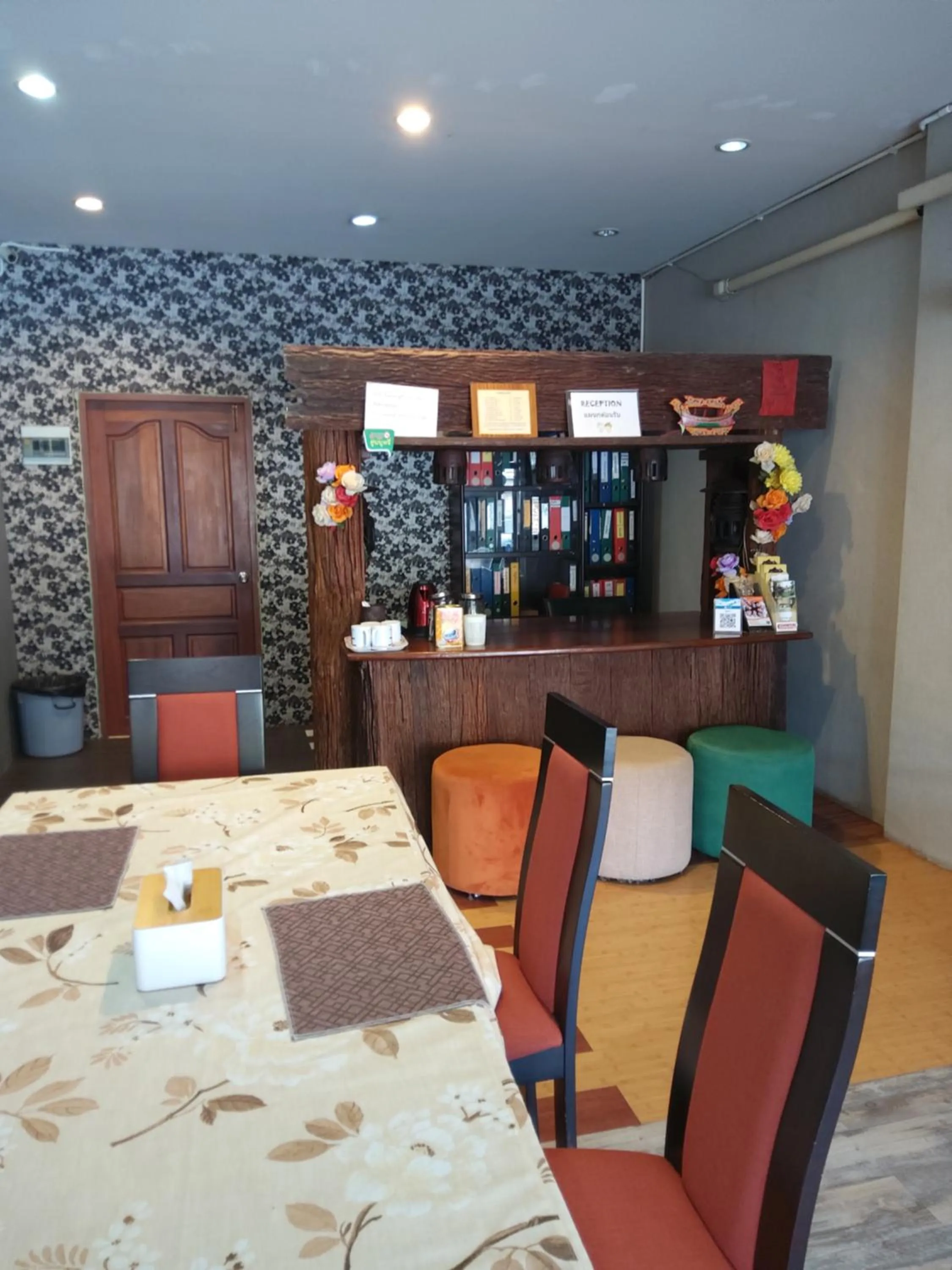 Fueangfu Home Hostel