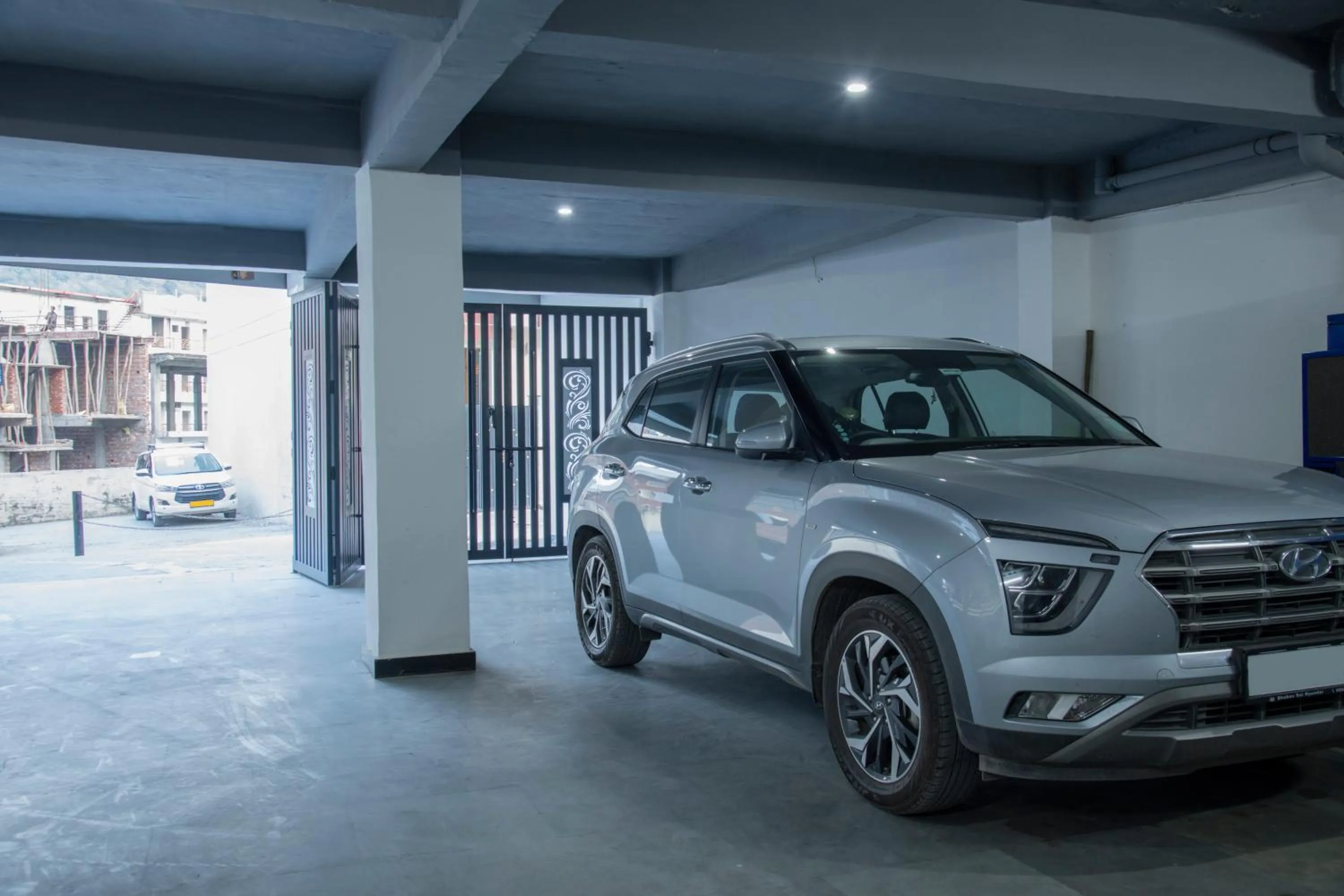 Parking in Hotel Dream Inn