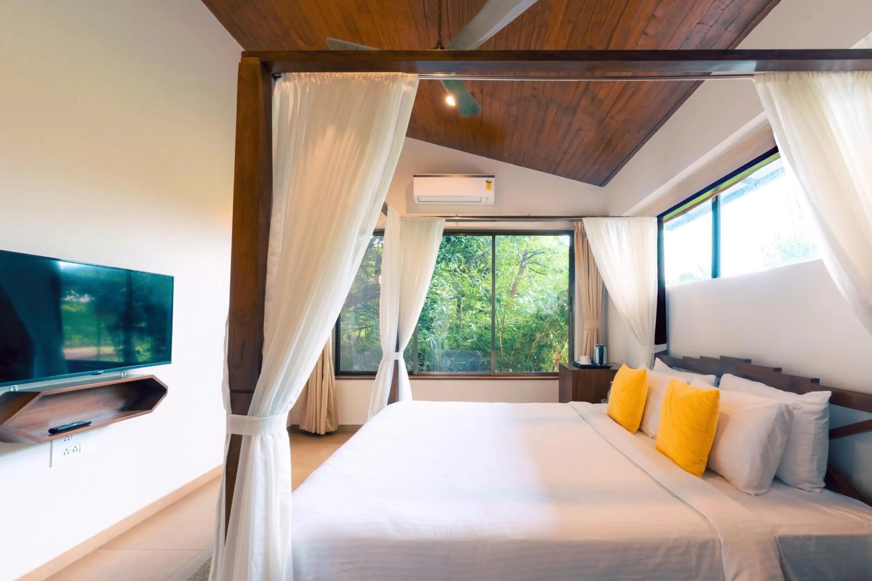 Pond Pad in Antheia Resorts, Pawna Lake - Luxury Boutique Resort