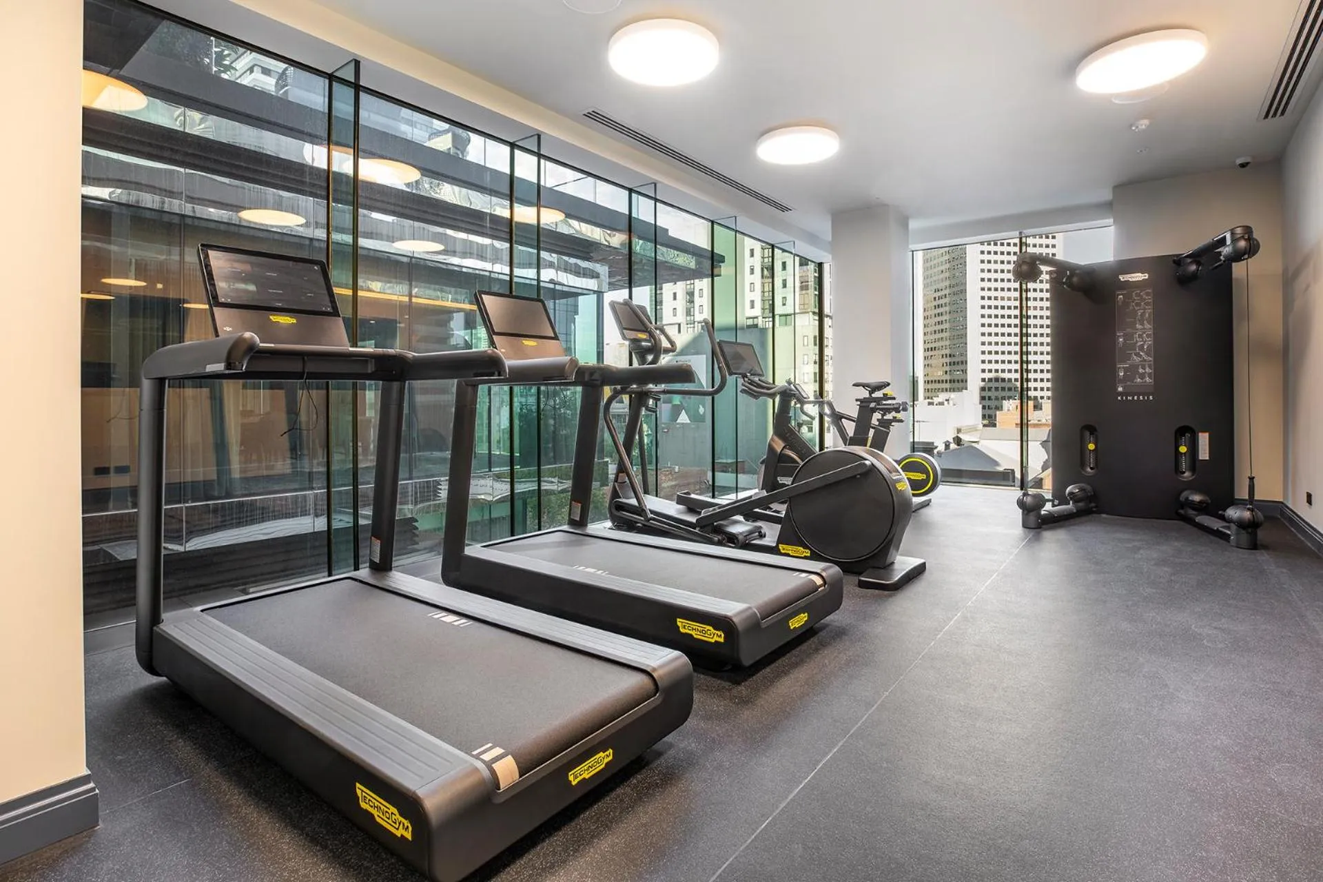 Fitness centre/facilities in voco Melbourne Central