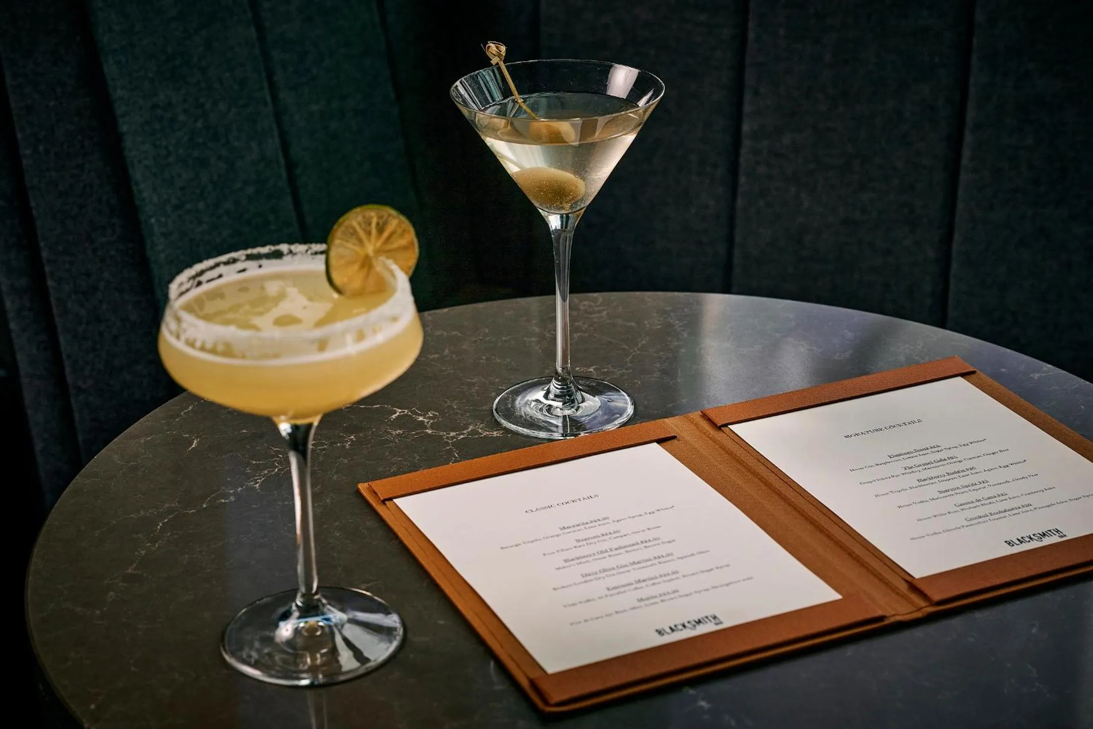 Lounge or bar in voco Melbourne Central