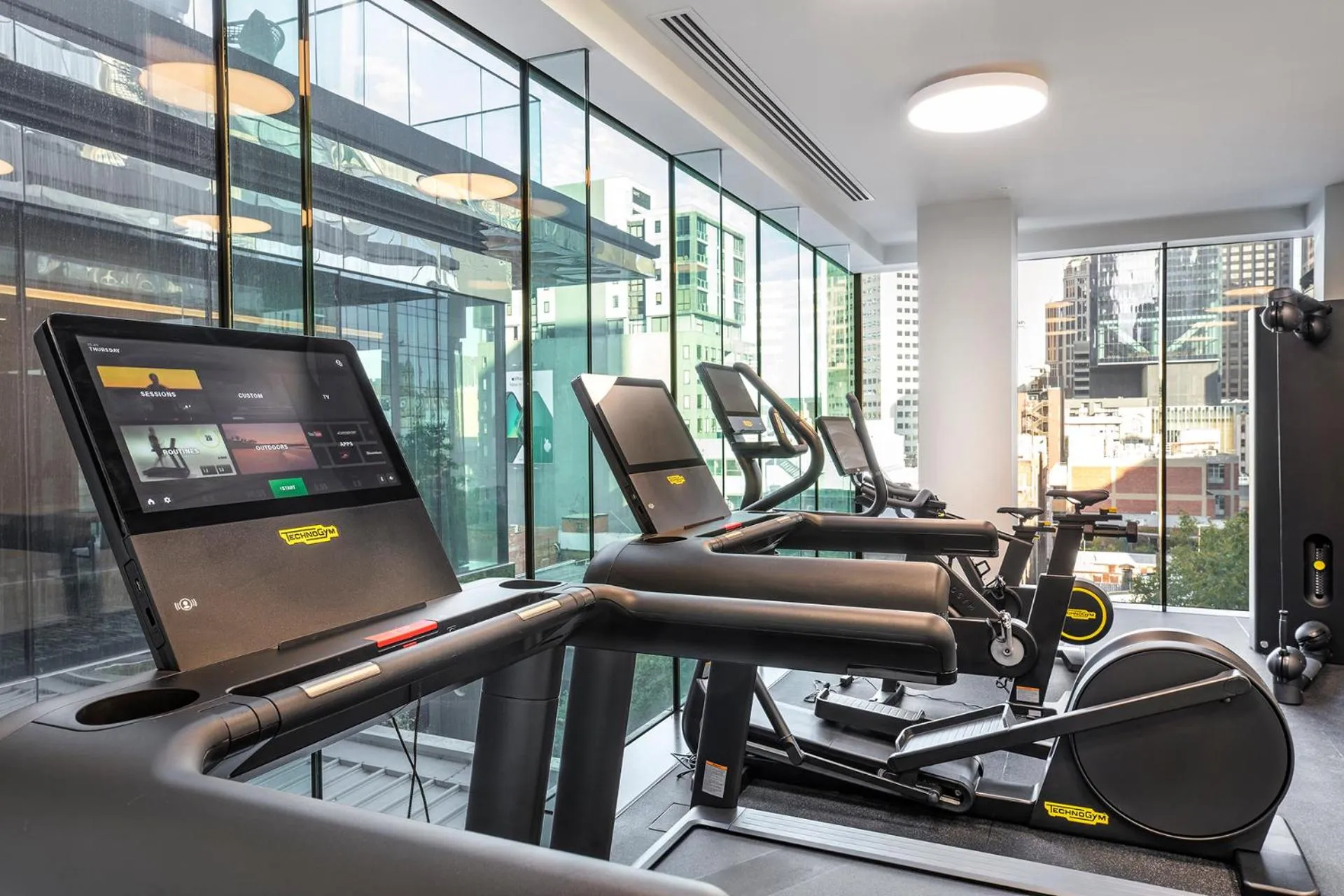 Fitness centre/facilities in voco Melbourne Central