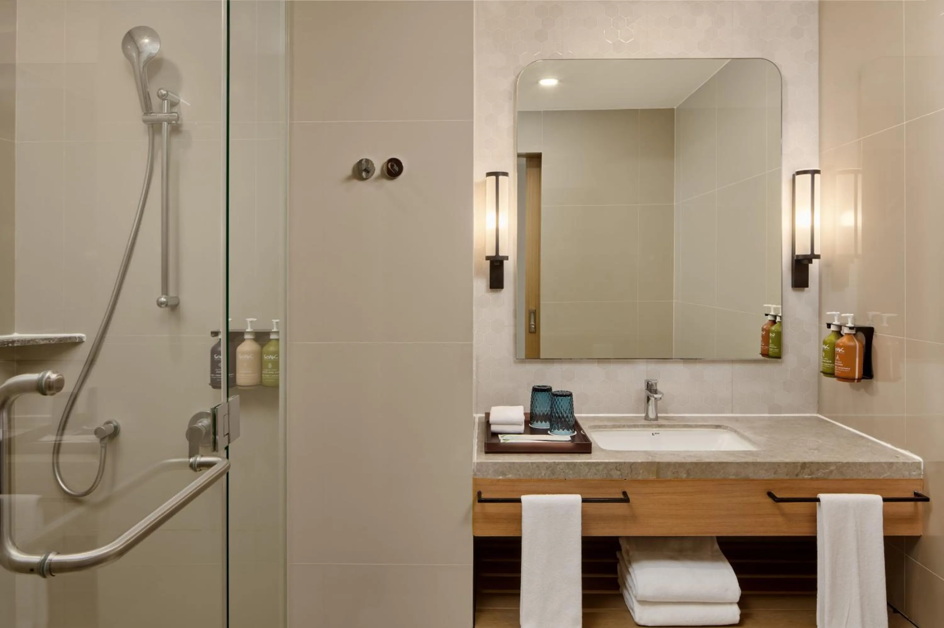 Holiday Inn Cebu City by IHG