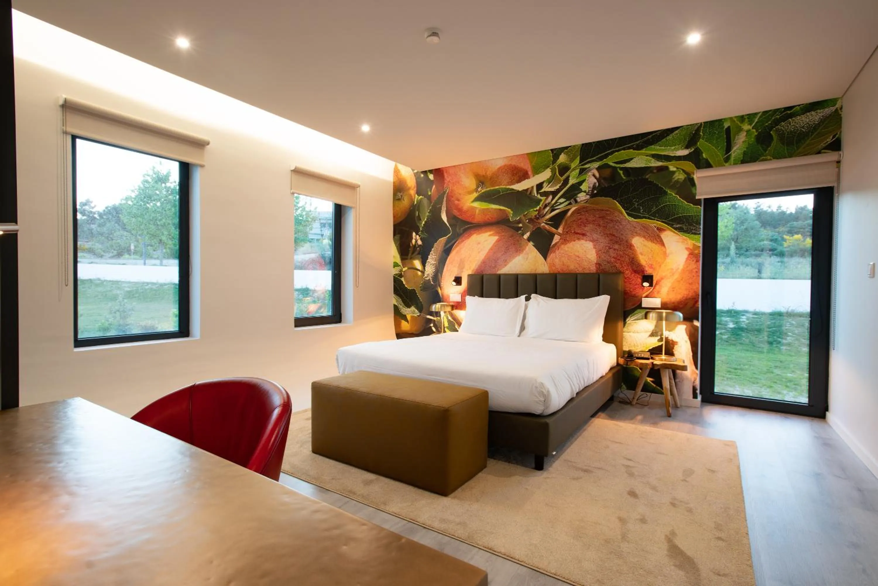 Photo of the whole room, Bed in Grapple Hotel & Spa