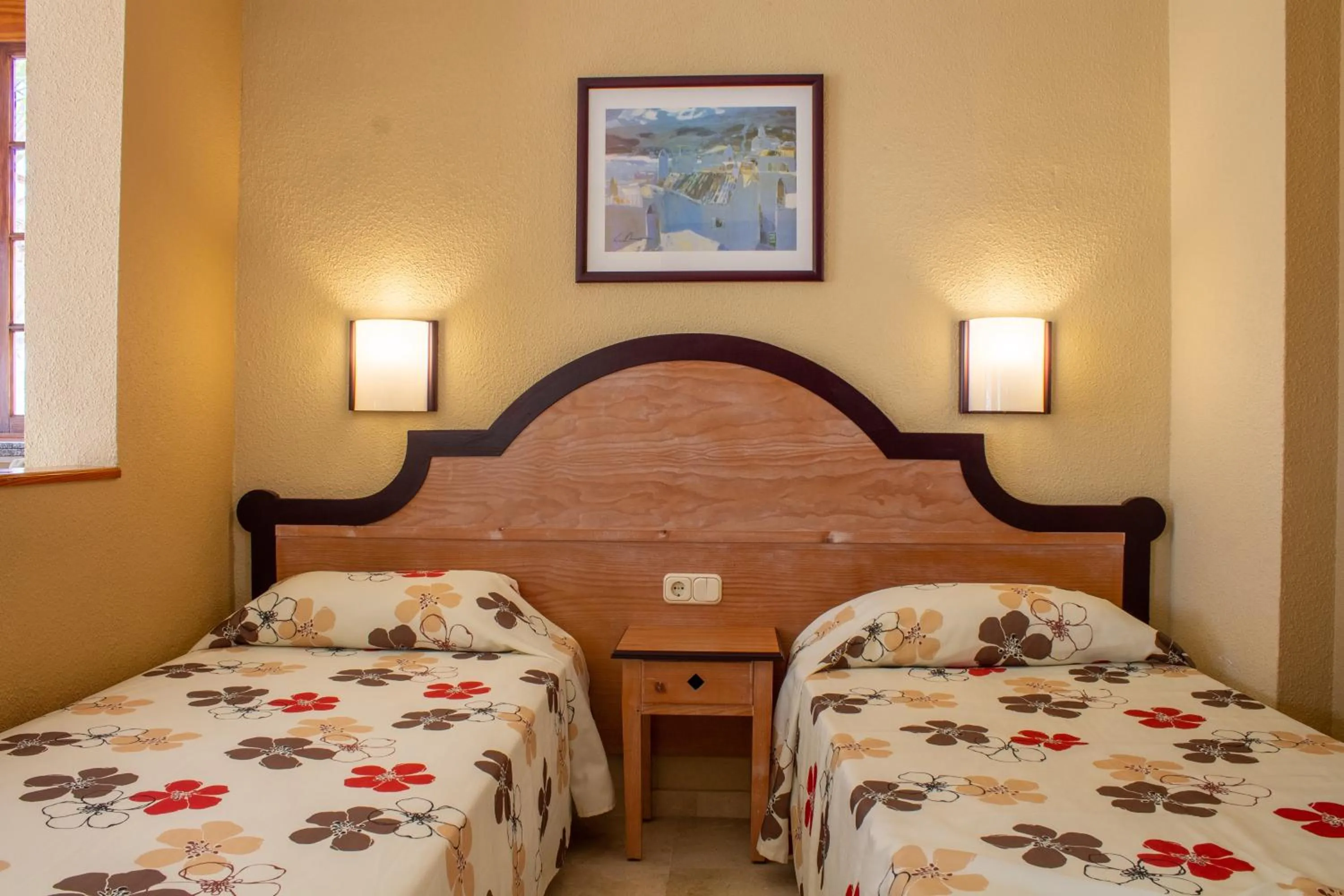 Bed in Apartamentos El Beril Costa Adeje