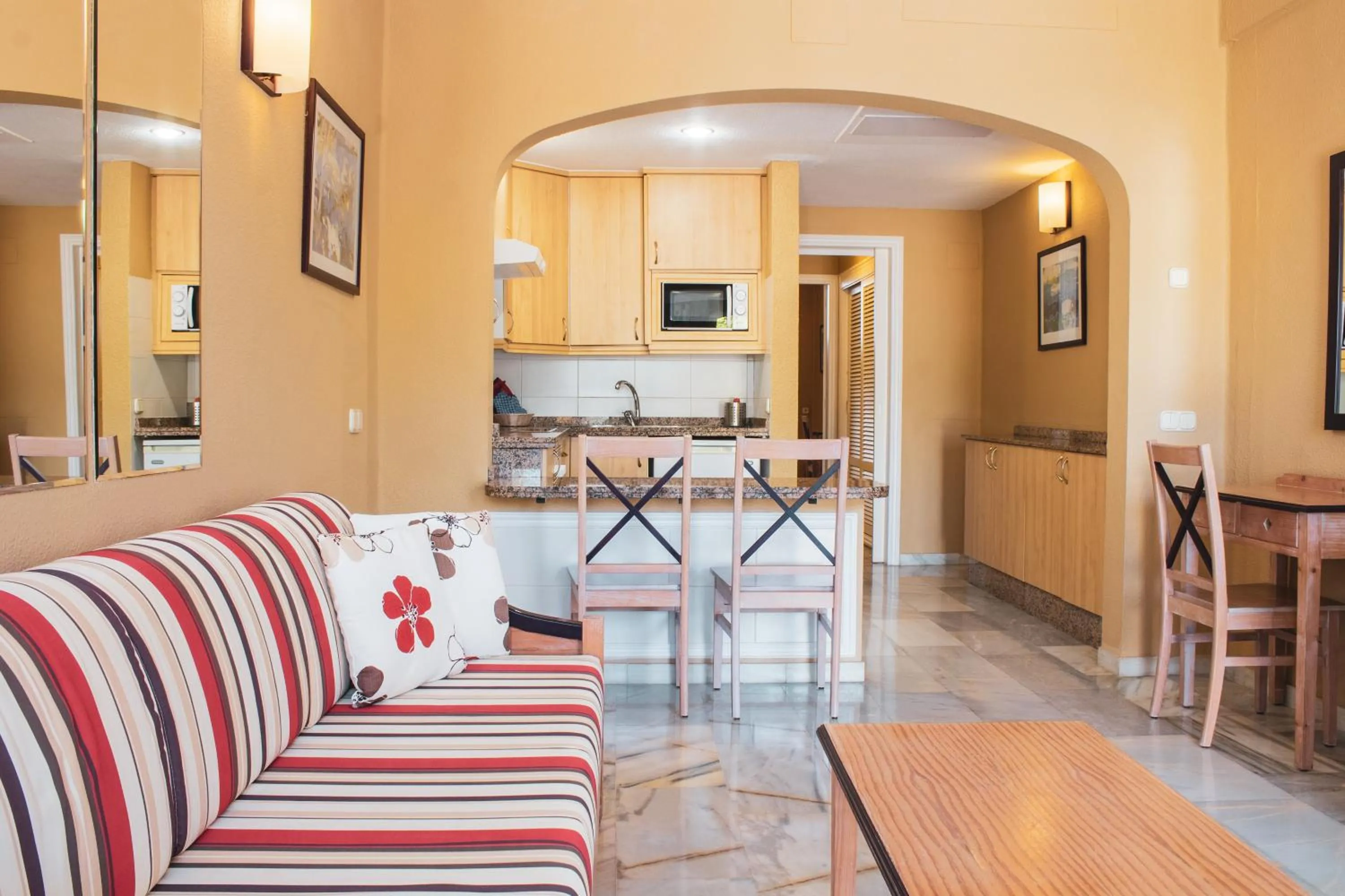 Kitchen or kitchenette in Apartamentos El Beril Costa Adeje