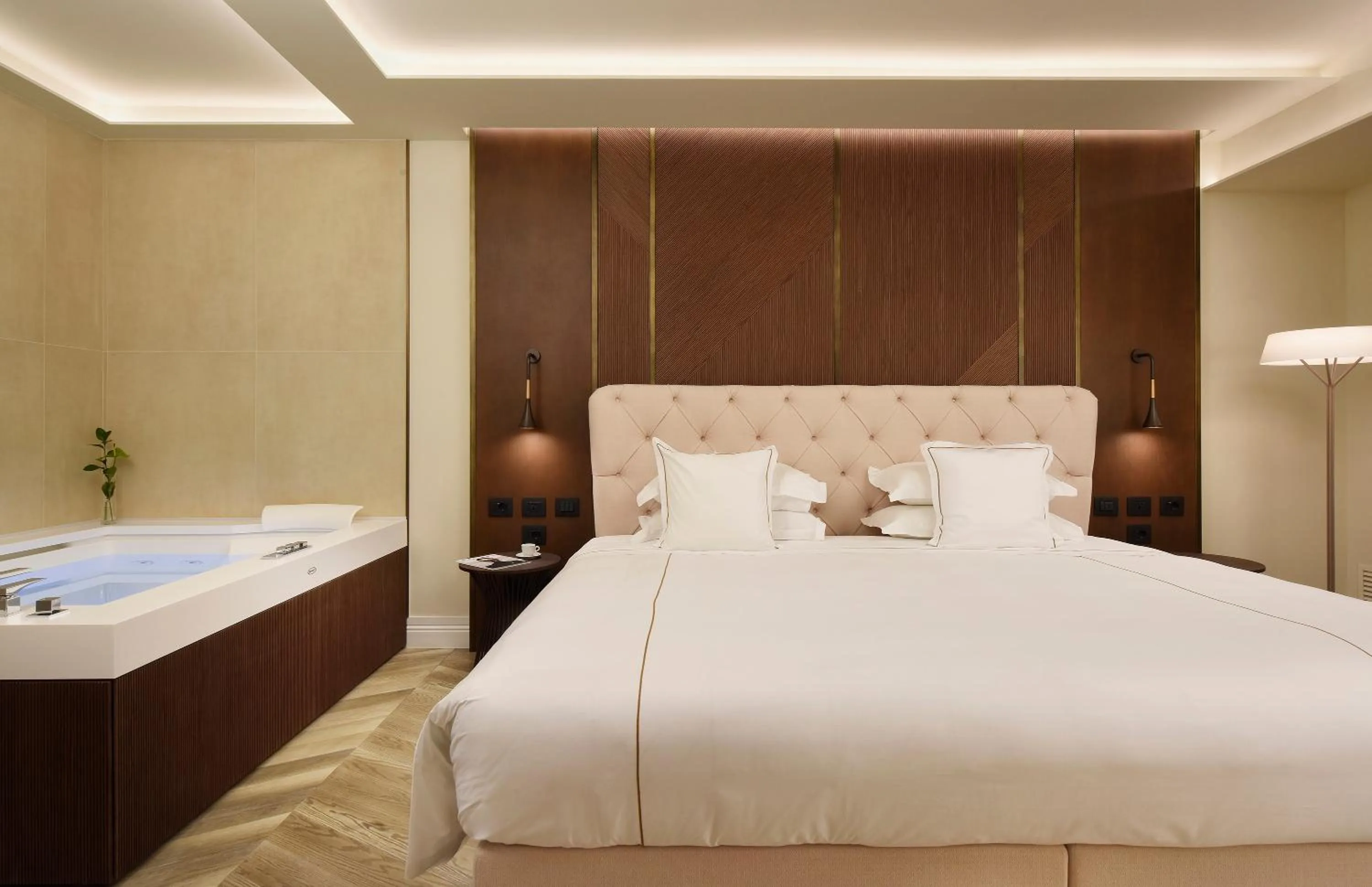 Bedroom, Bed in FH55 Grand Hotel Palatino