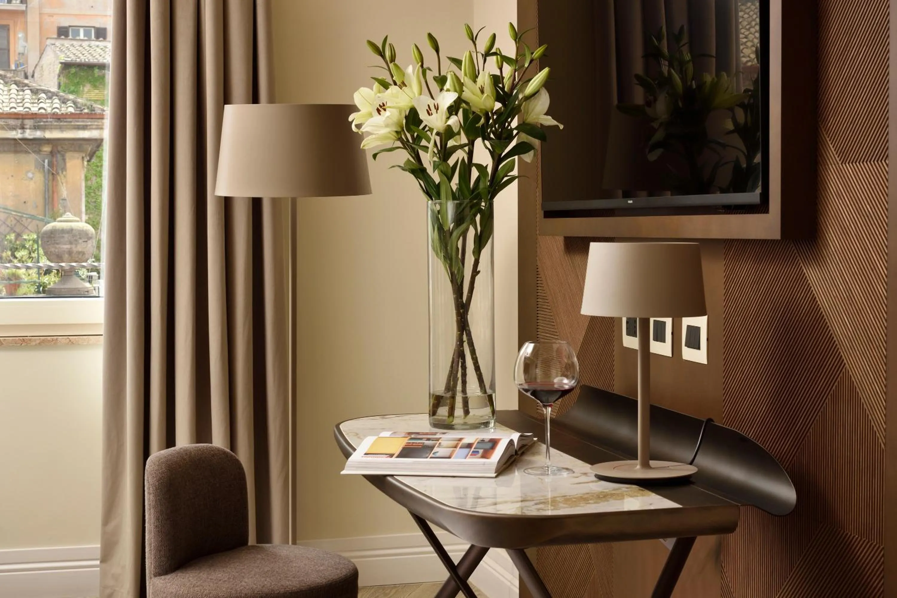 Seating area in FH55 Grand Hotel Palatino