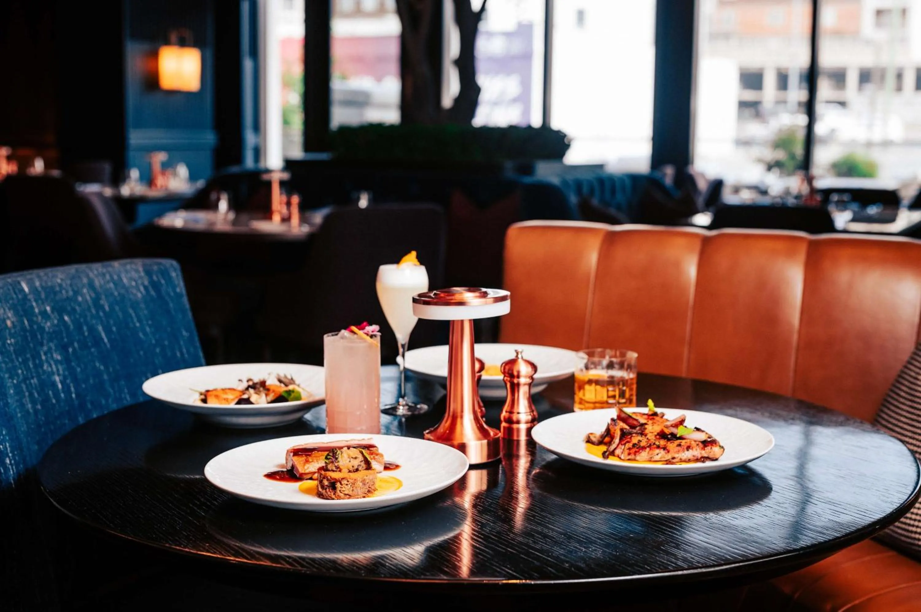 Dining area in Conrad Nashville
