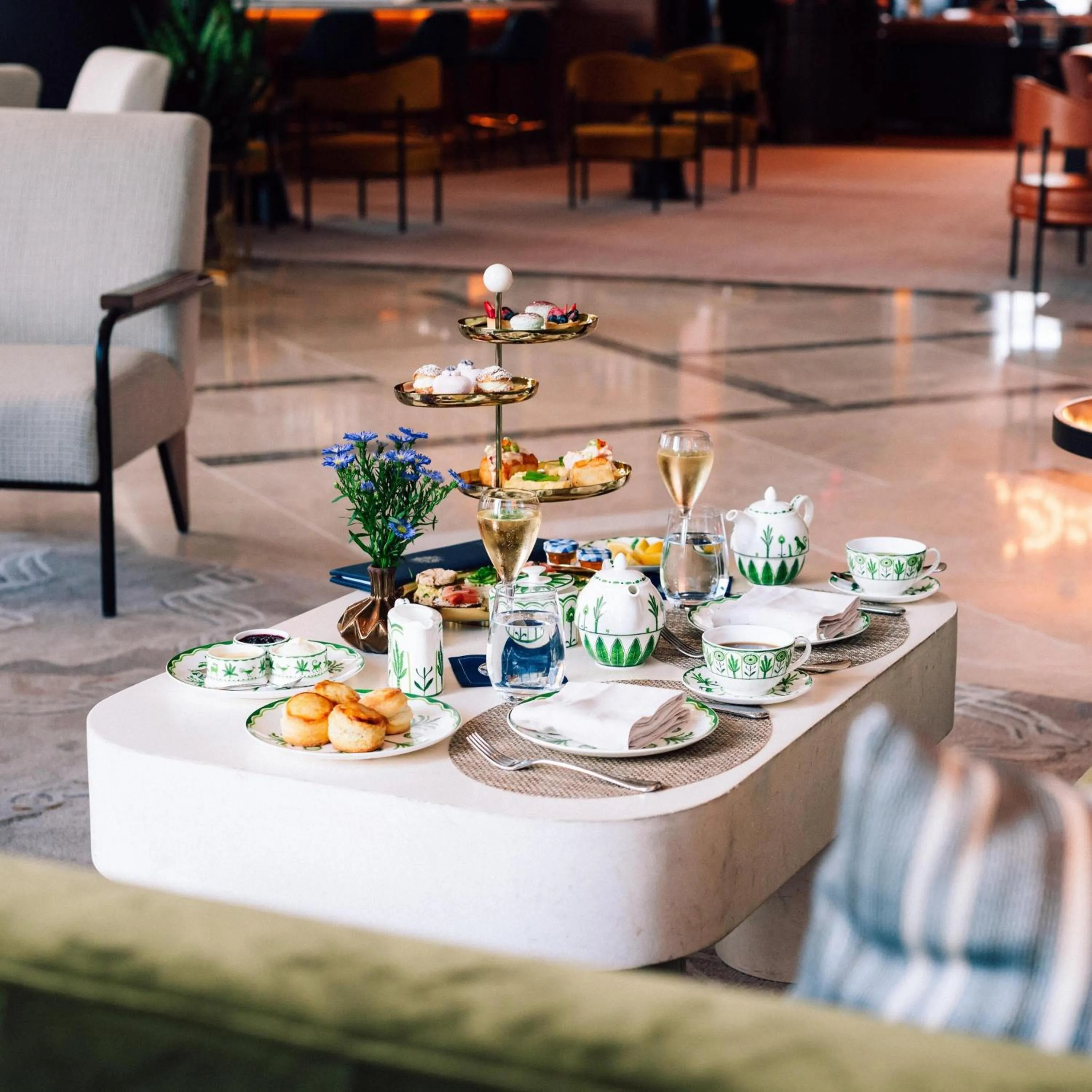 Lounge or bar in Conrad Nashville