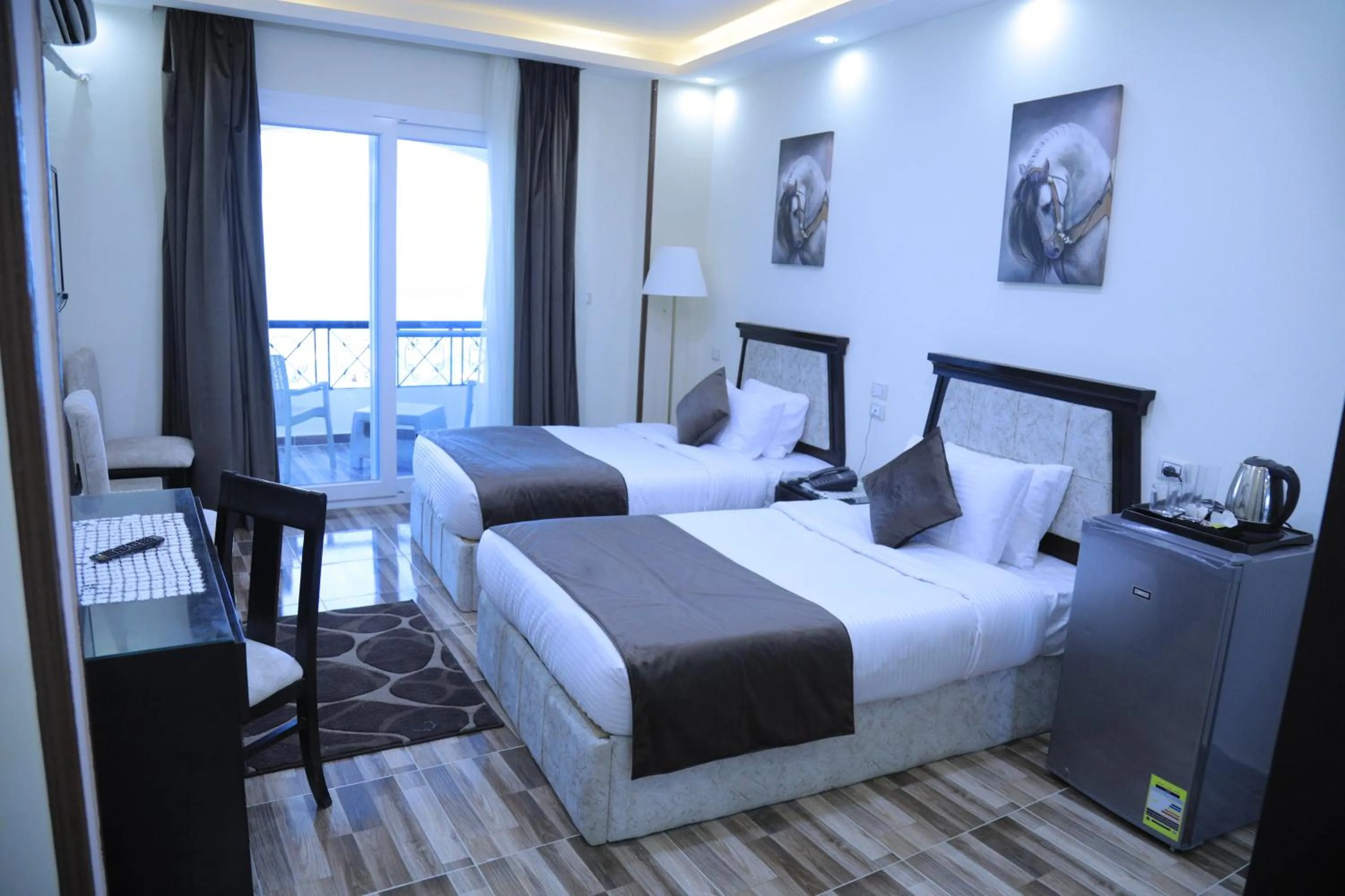 Photo of the whole room in Jewel Fayed Hotel