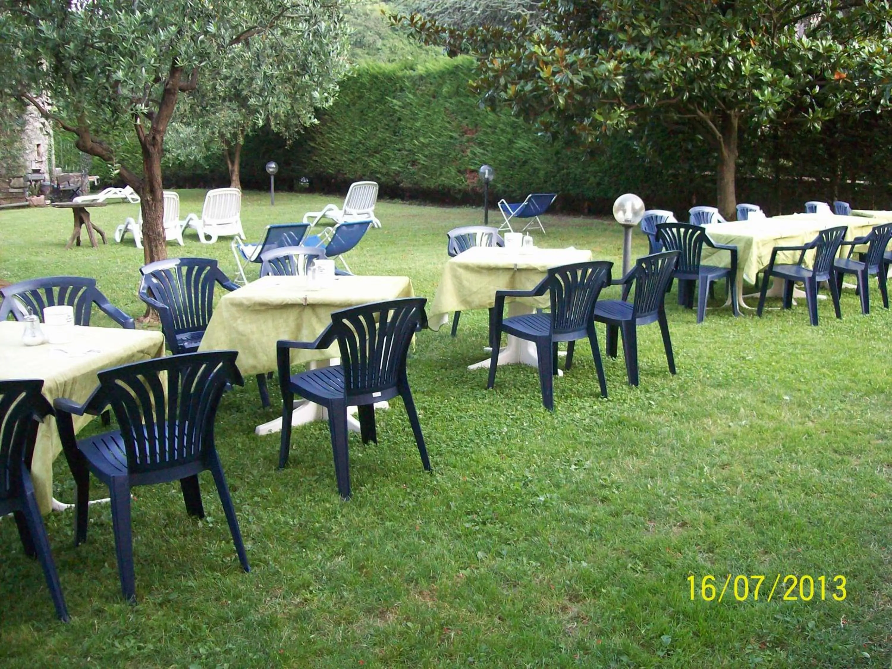 Garden in Hotel Toresela Bike am Gardasee