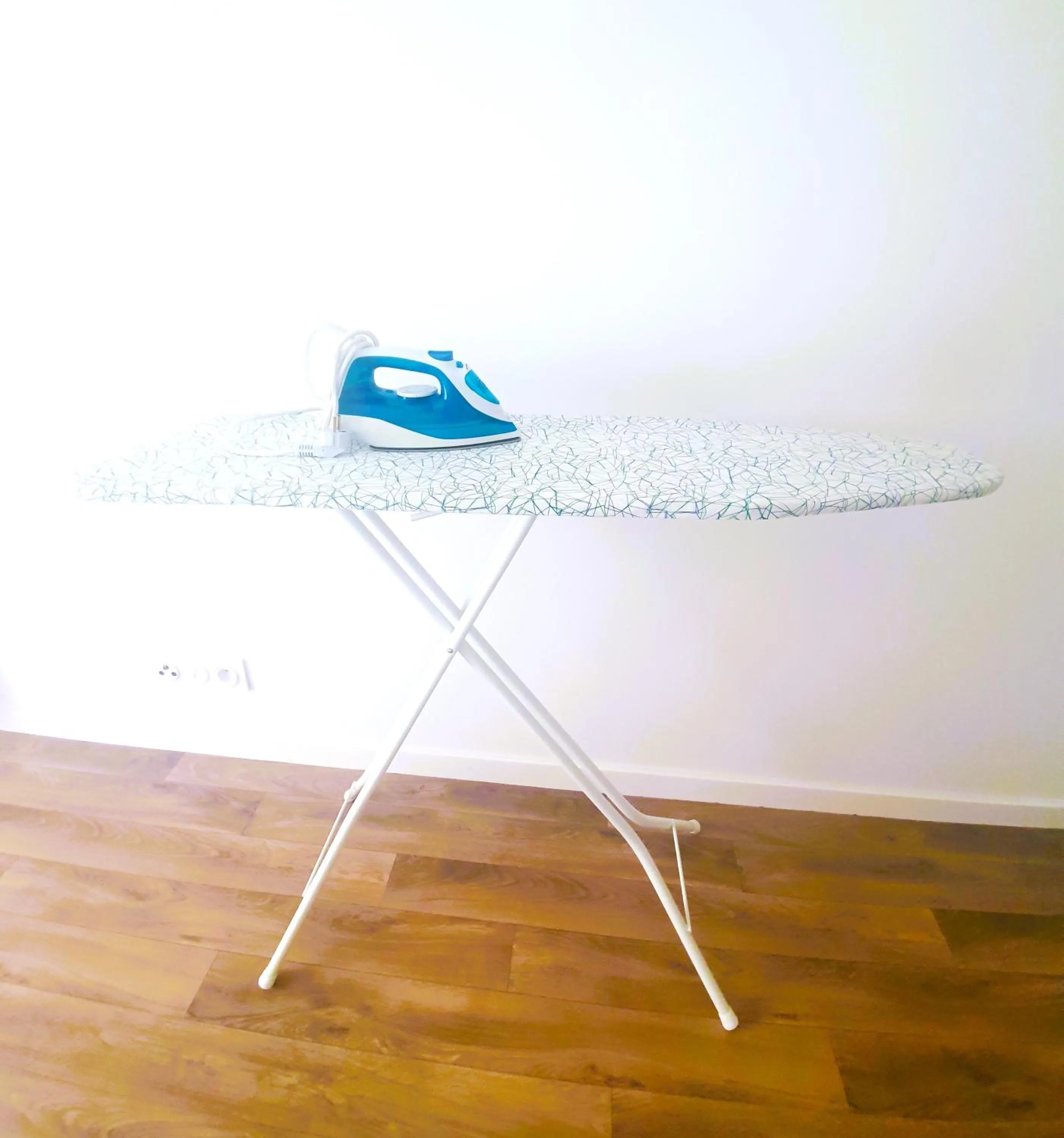 laundry in Sublime Appartemt 5 min Disneyland/Vallée Village/Val d'europe