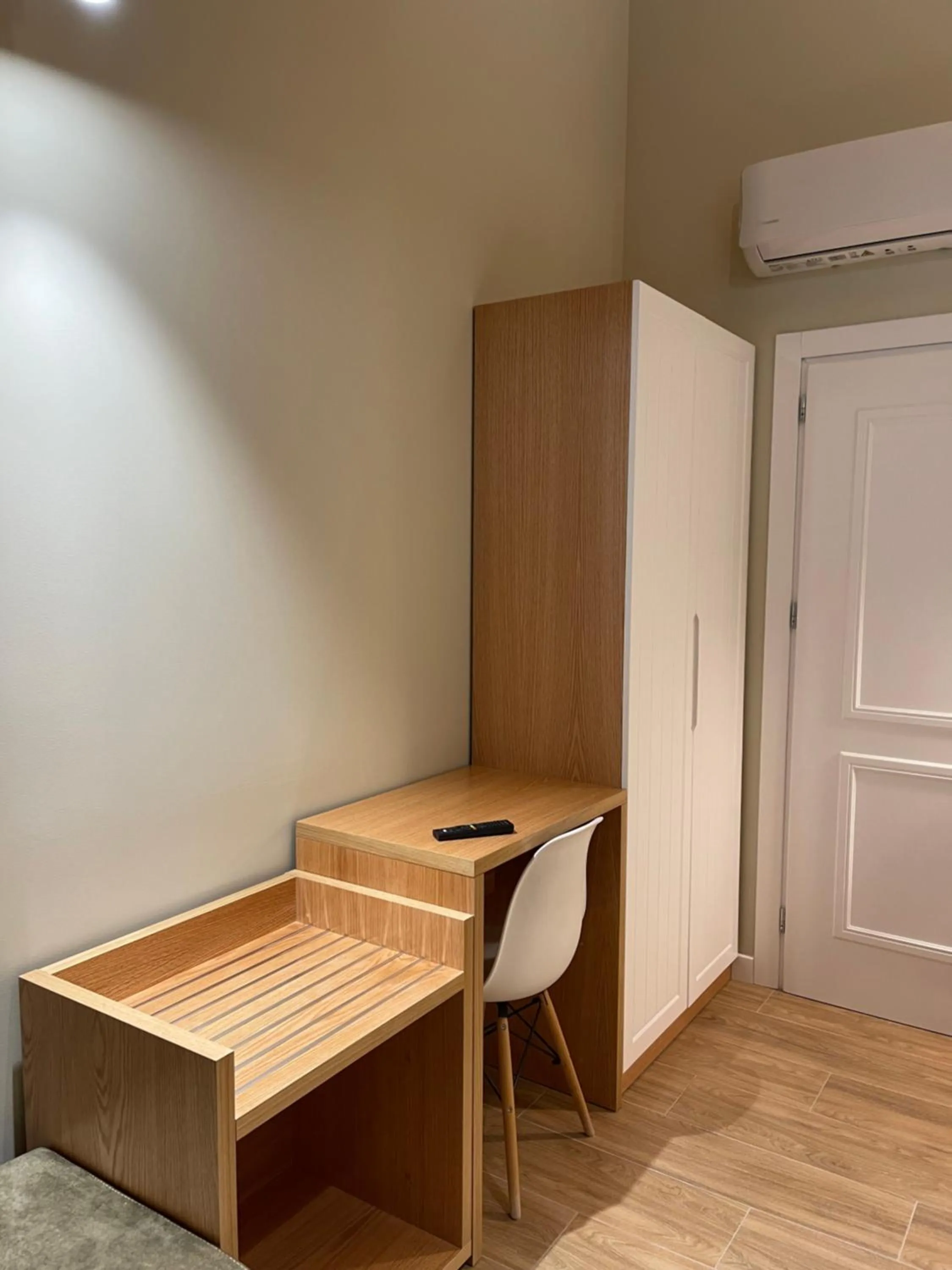 Living room in Arial Penthouse Suites