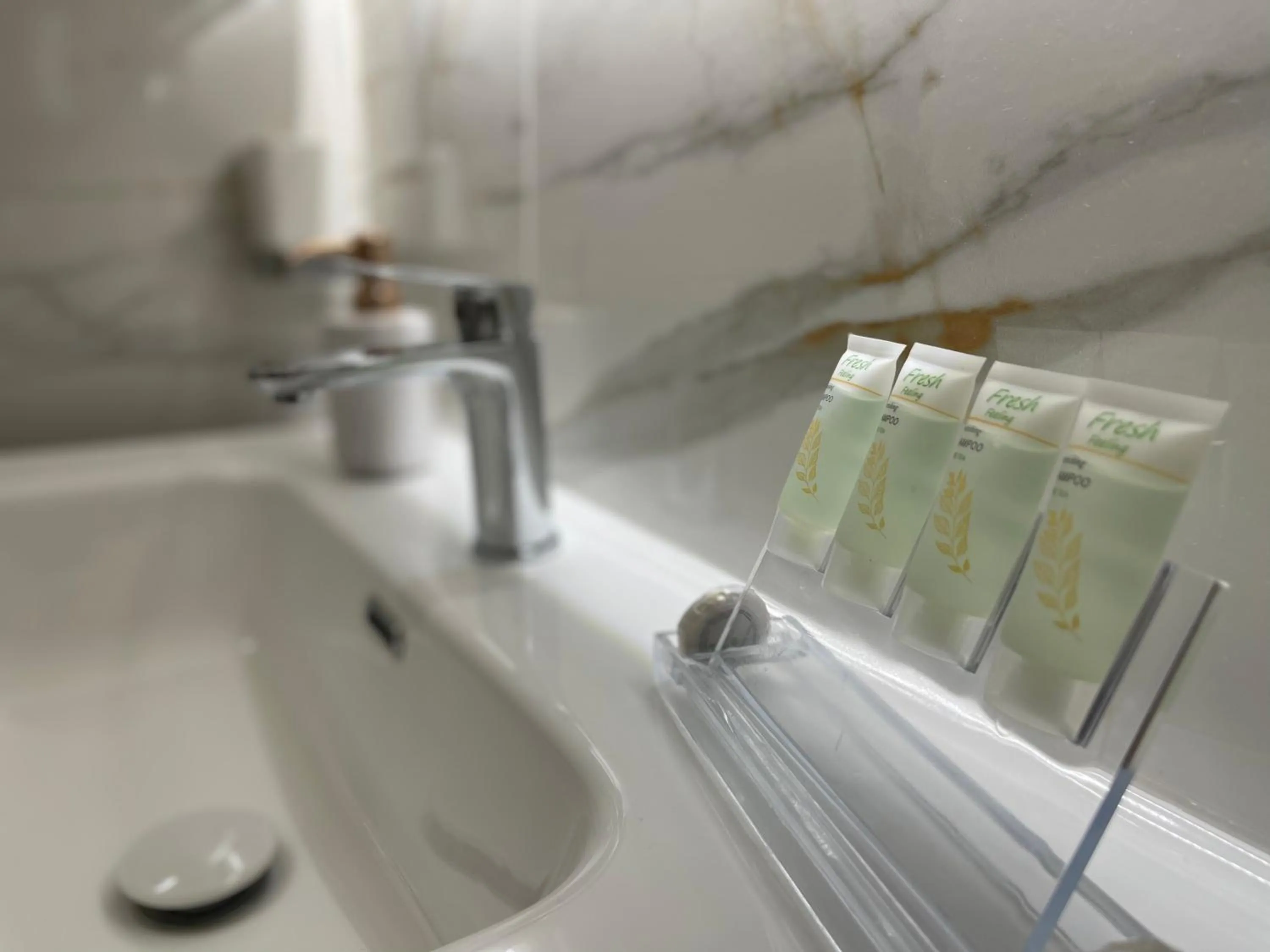 Bathroom in Arial Penthouse Suites