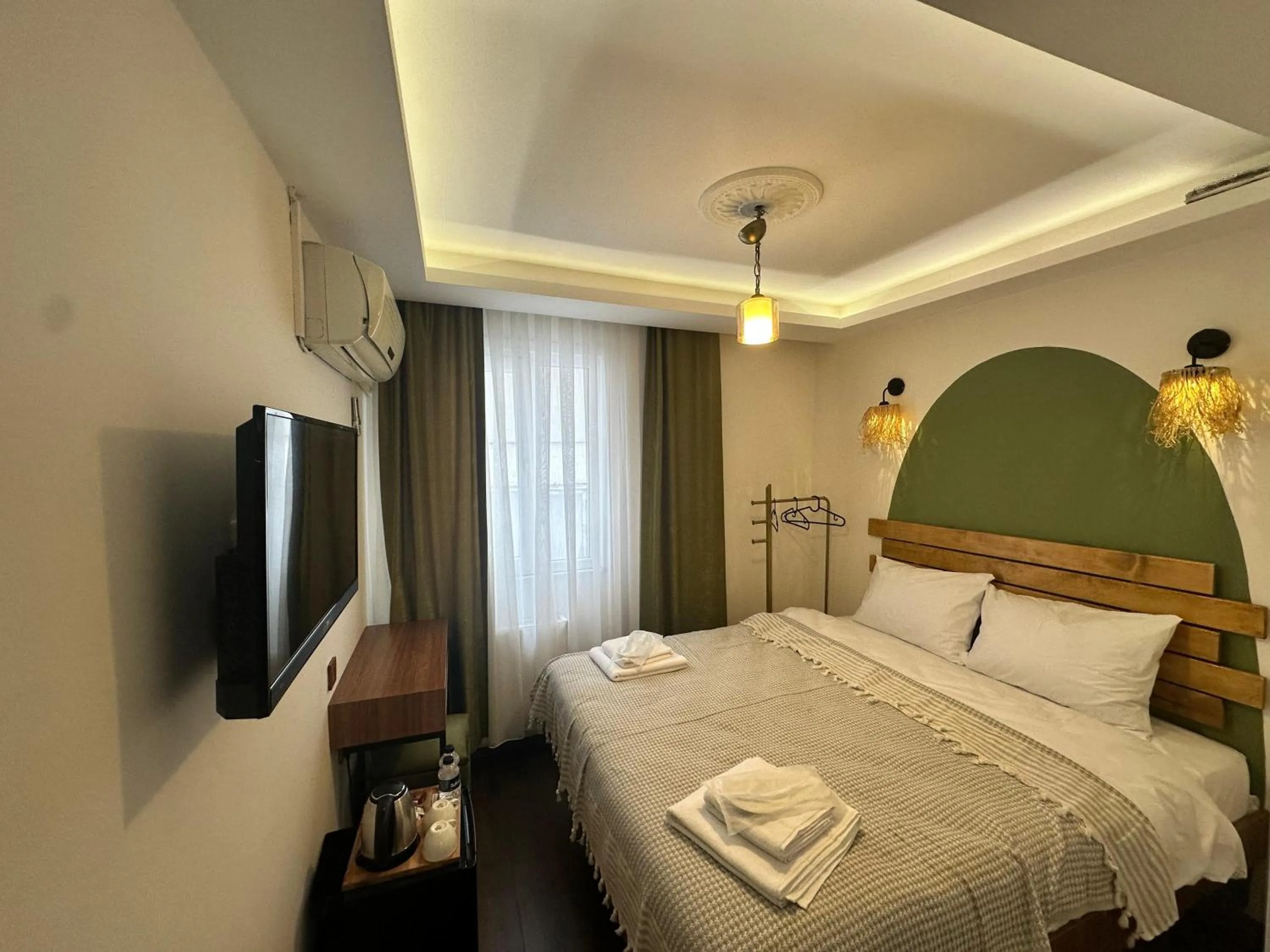 Bed in Malakat Istanbul Hotel & Spa