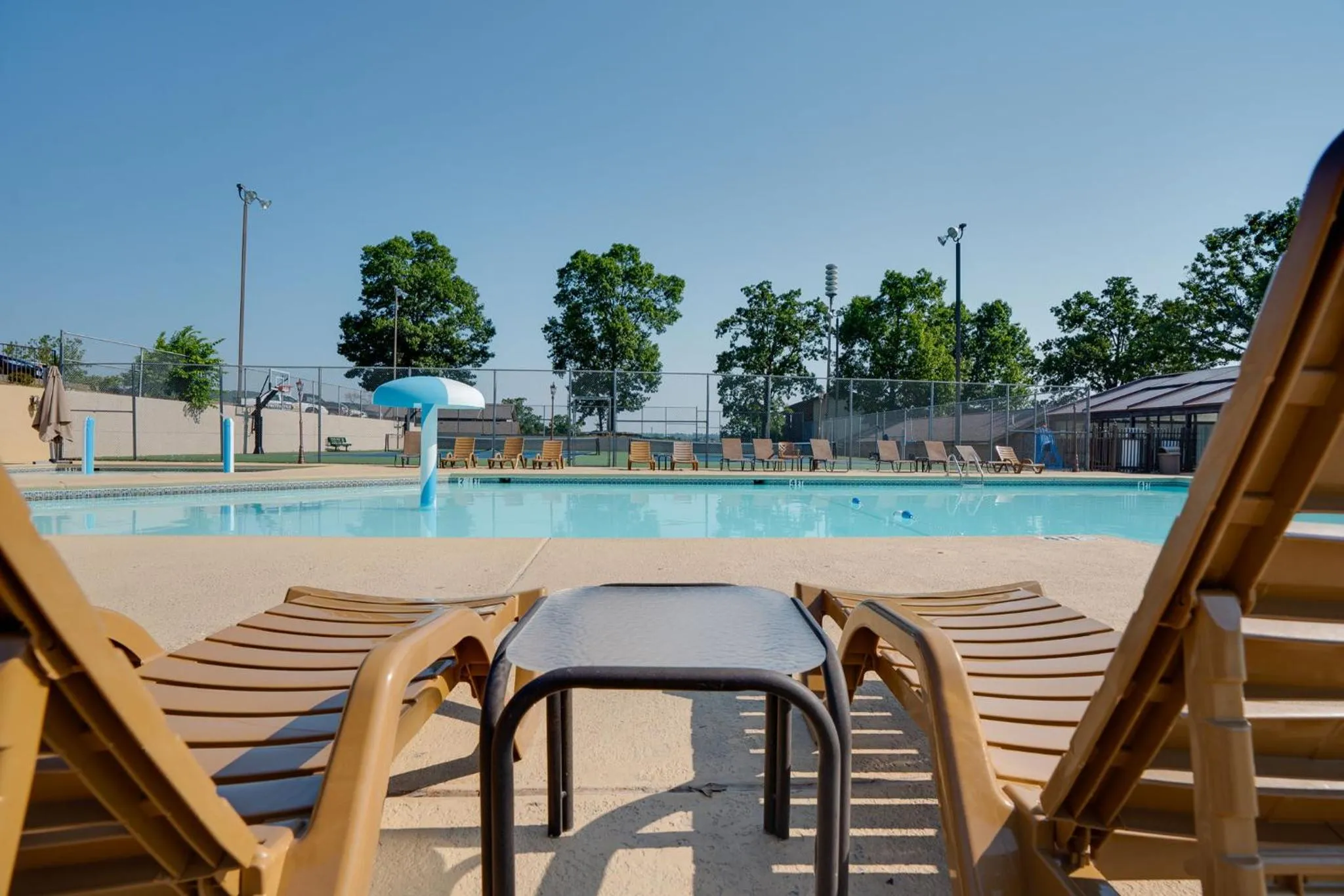 Swimming pool in Branson Getaway, Pools, Hot Tub & Lake Access