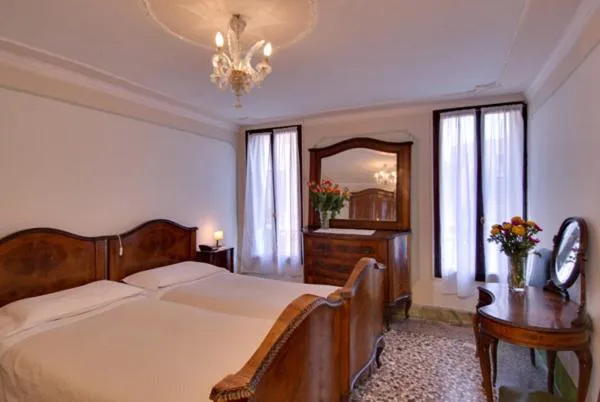 Bed in Pensione Seguso