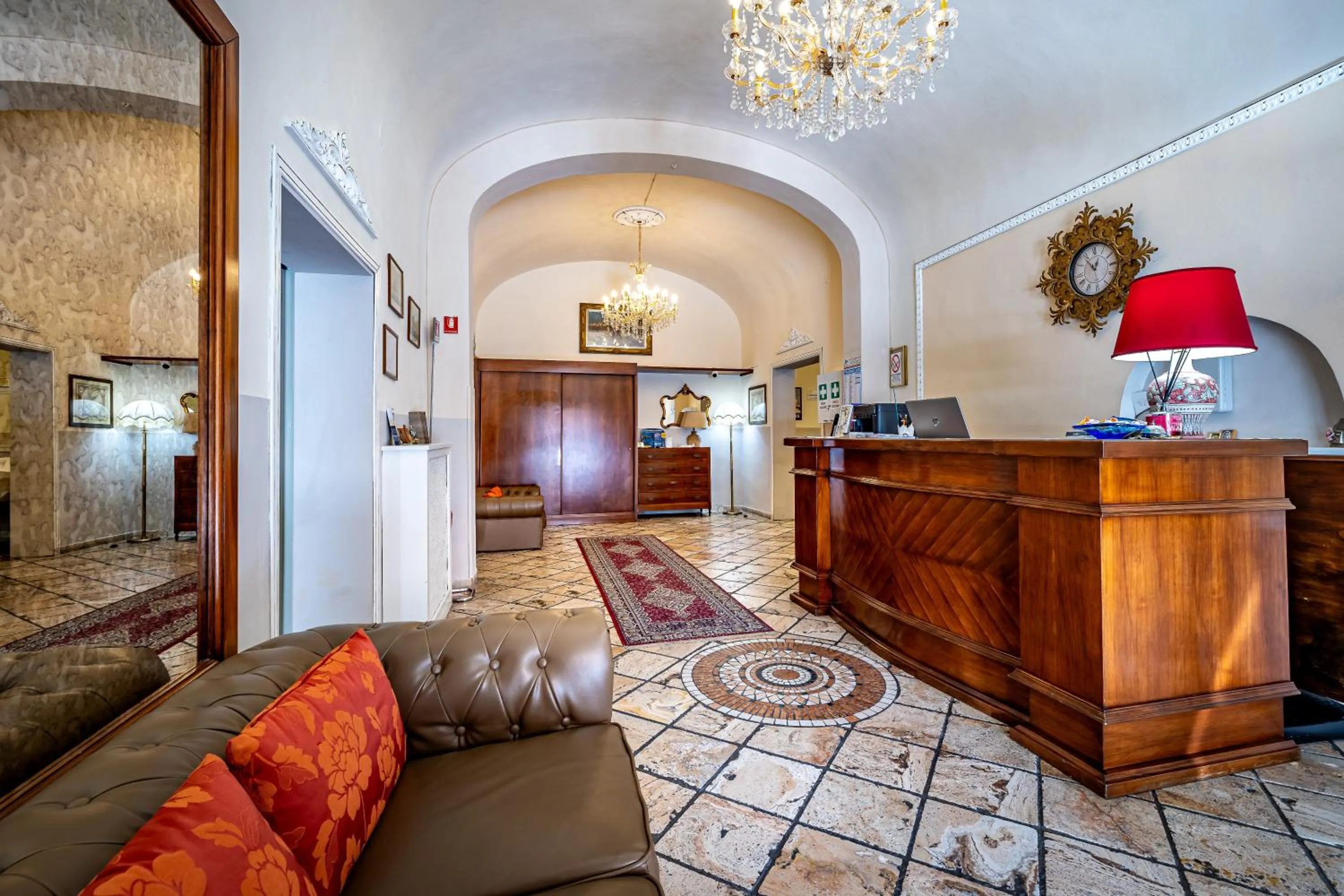 Lobby or reception in Hotel Minerva