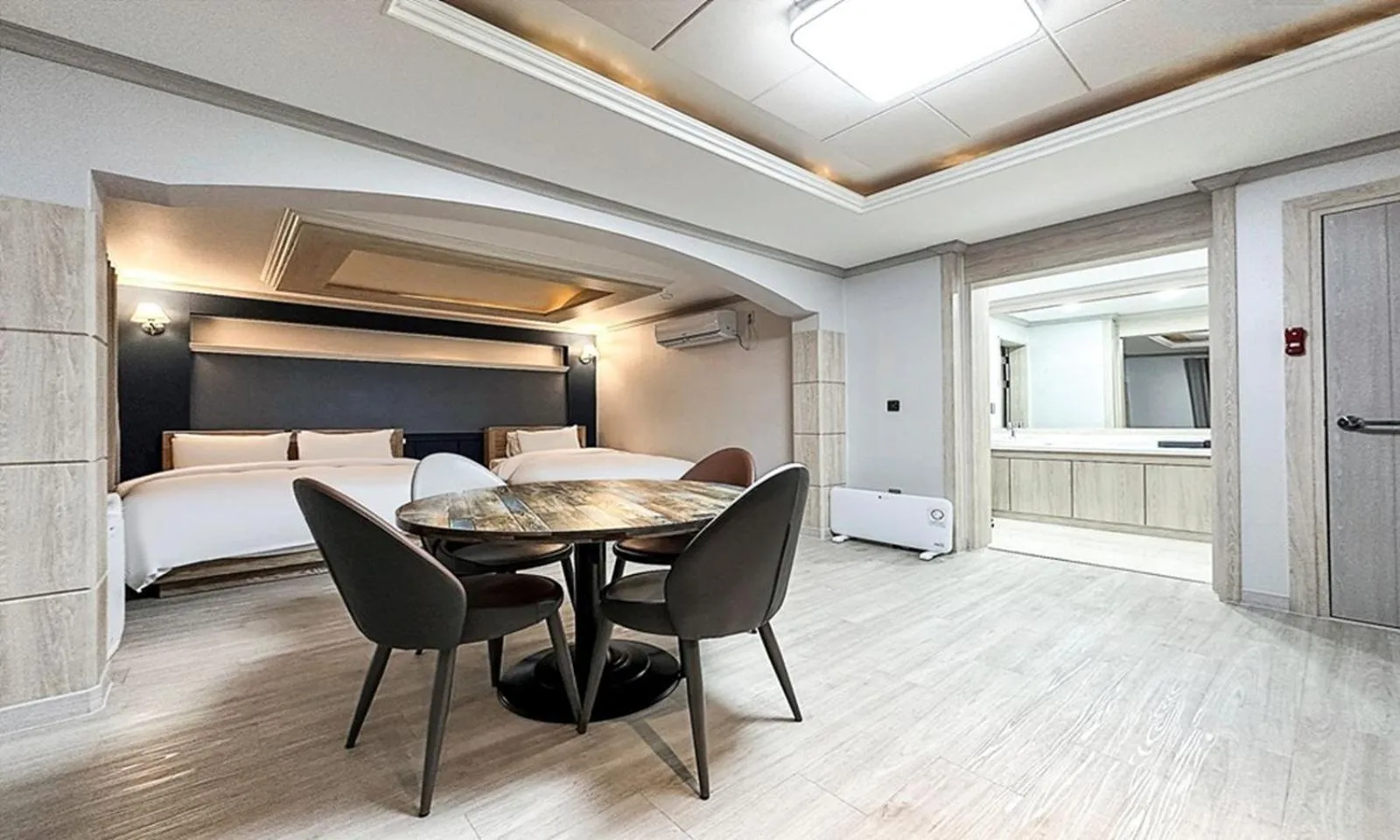 Bed in Gumi time hotel