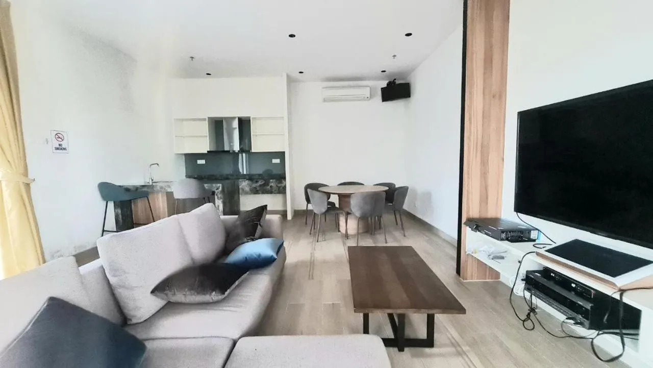 Karaoke in Shoppingmall condo sri petaling, Near Bukit jalil 1