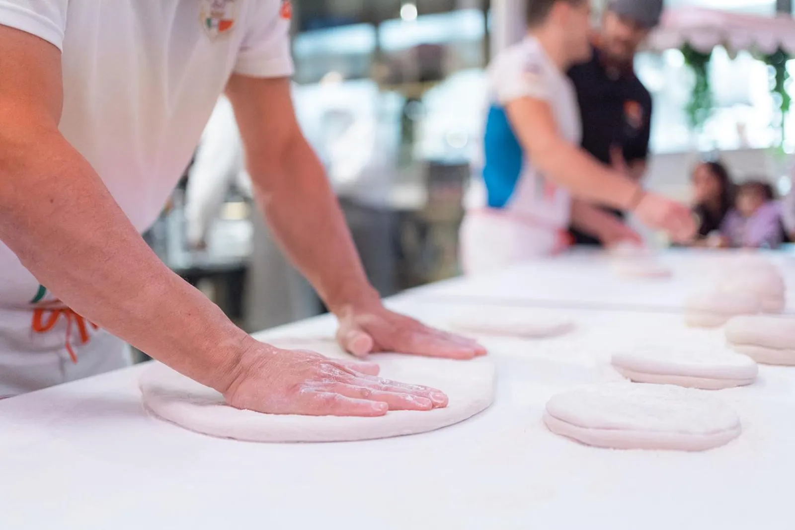 Restaurant/places to eat in iQ Hotel Firenze