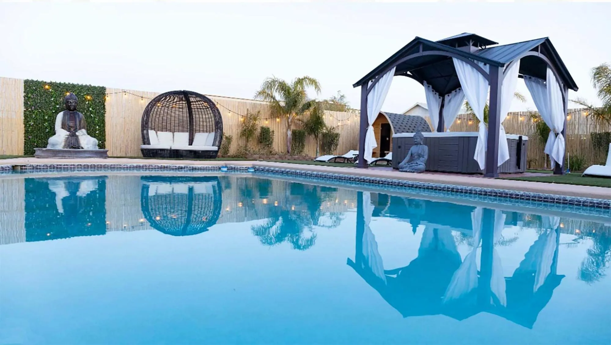 Hot Tub in Buddha Mansion Luxury Resort - 8BR Modern, HotTub, Huge pool, Sauna, BBQ grill, Game Room