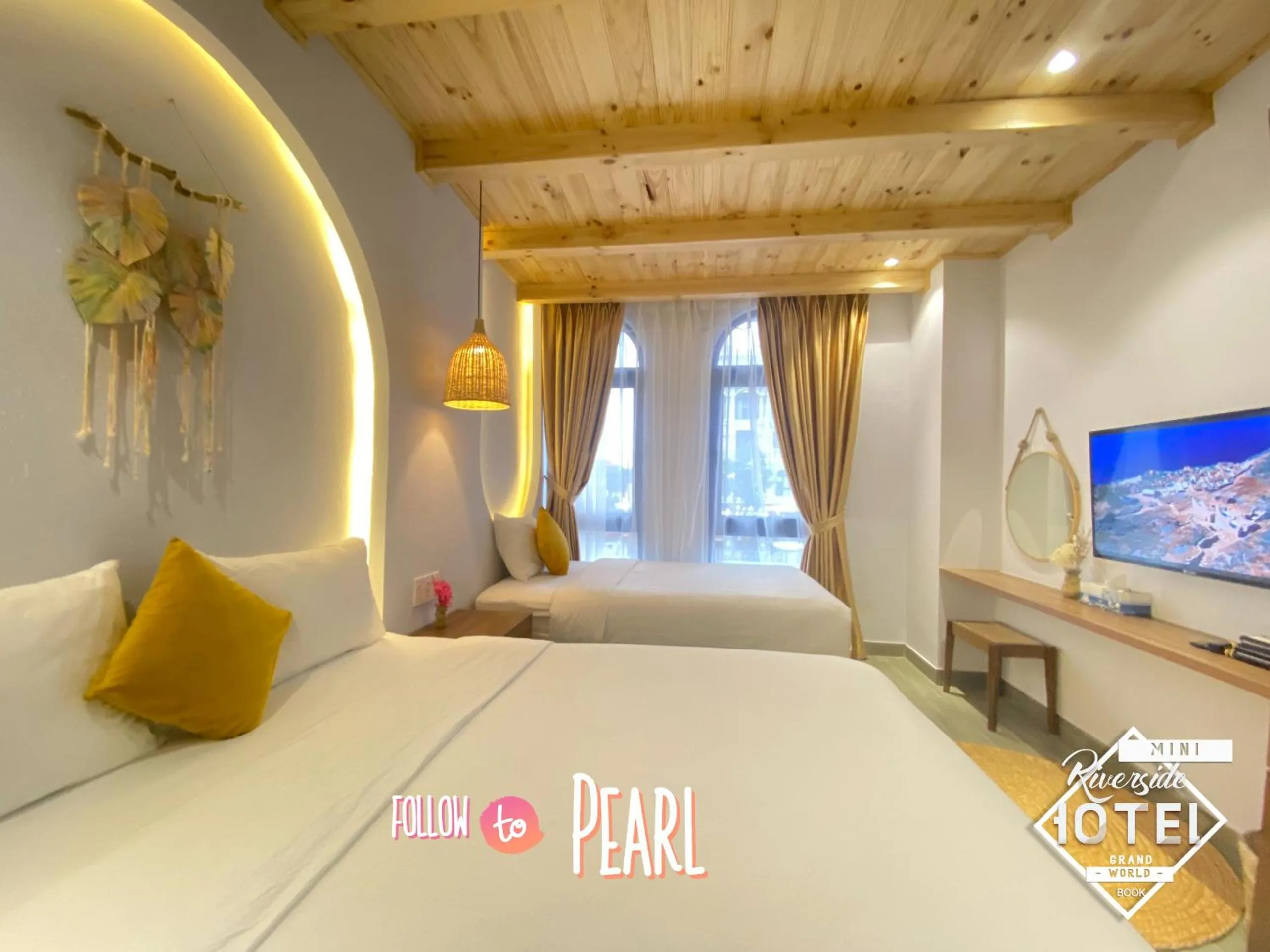 Bedroom, Bed in Riverside Mini Hotel Grand World Phu Quoc