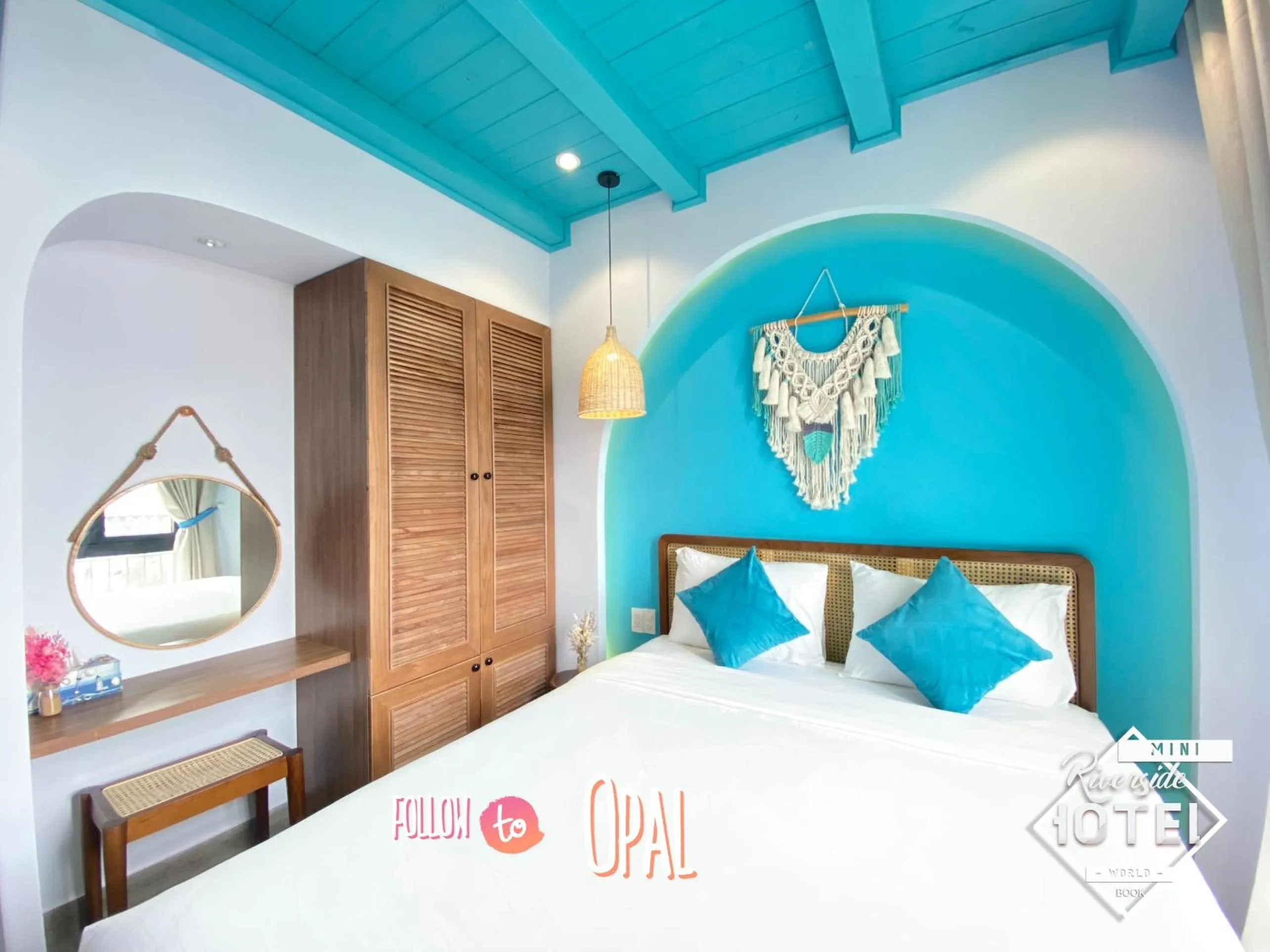 Bedroom, Bed in Riverside Mini Hotel Grand World Phu Quoc