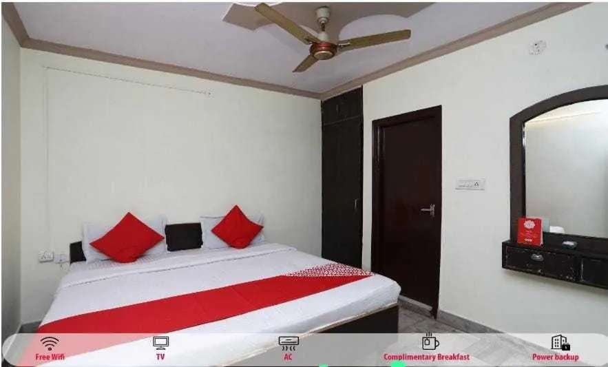 Bedroom, Bed in Hotel O Vanshika